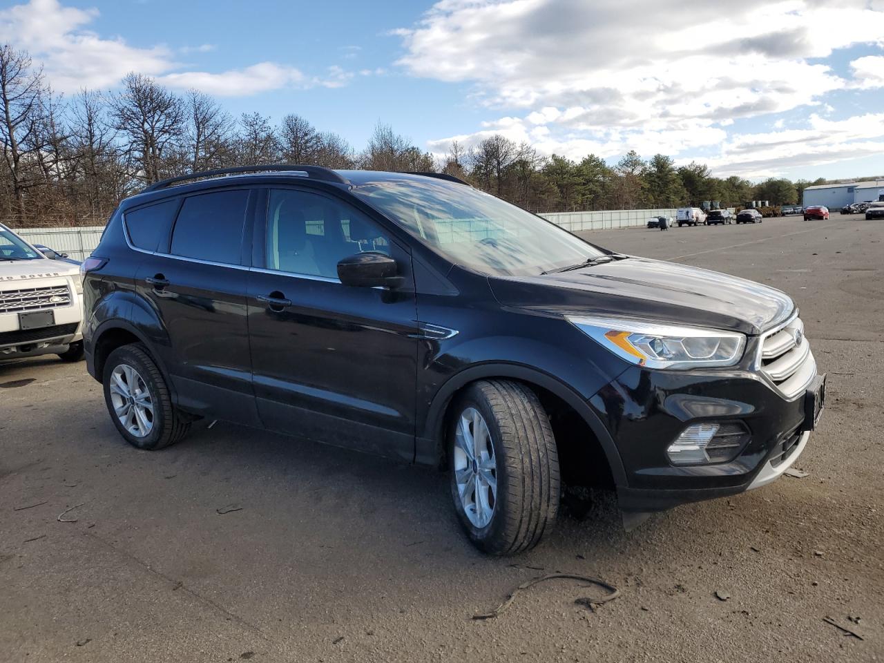 2017 Ford Escape - Image 4