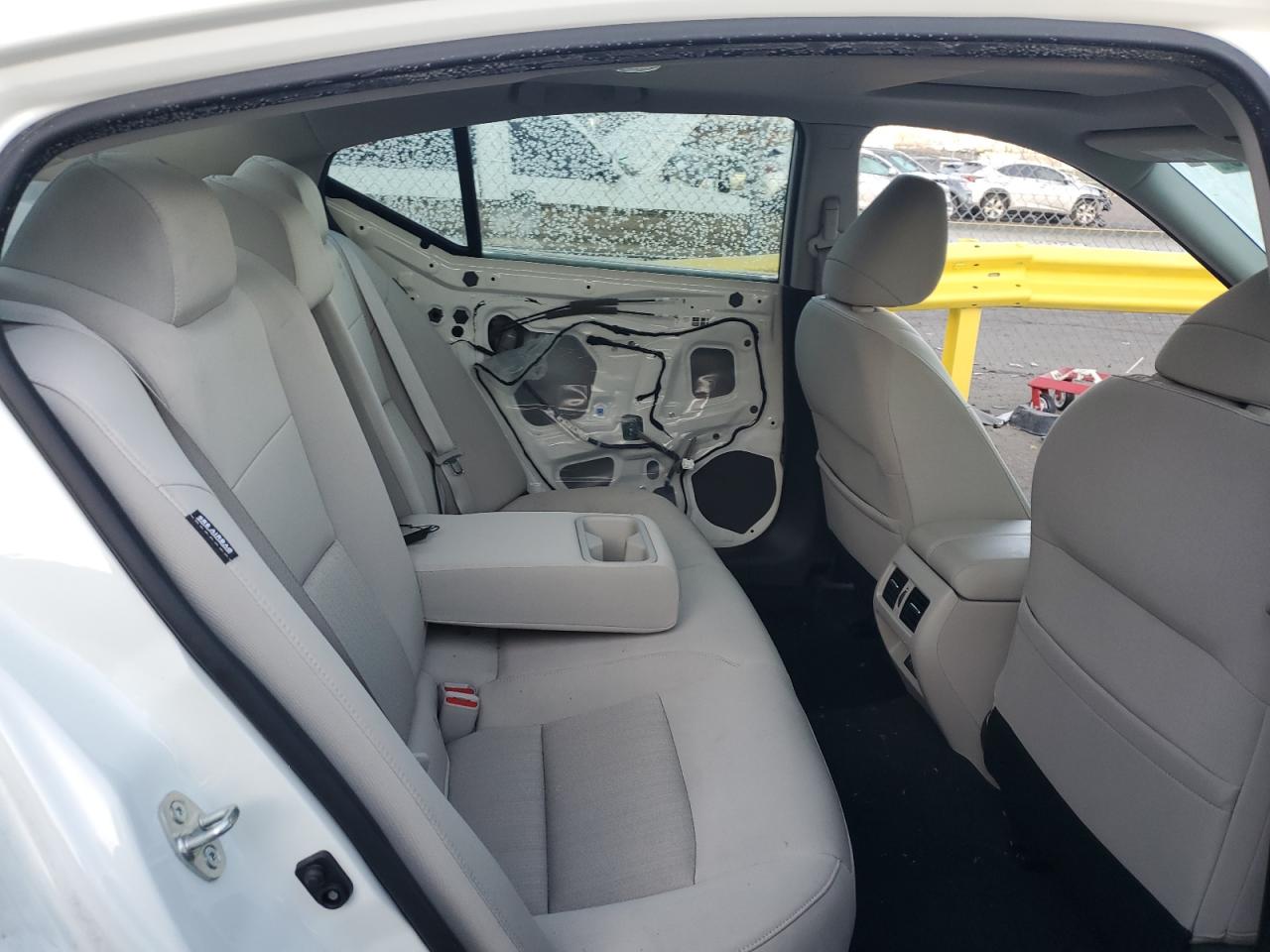 2019 Nissan Altima - Image 10