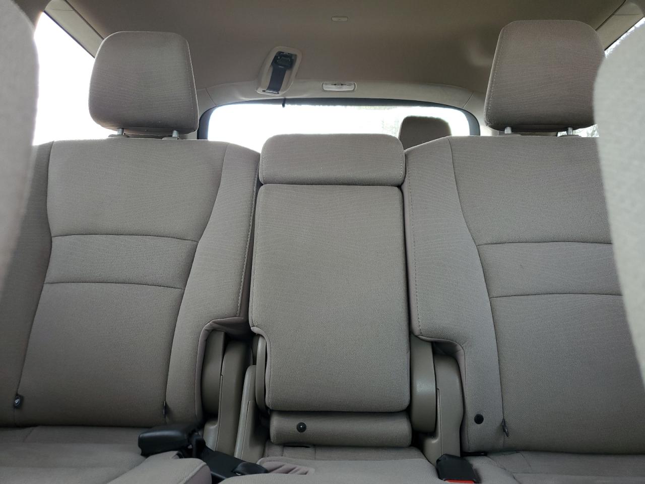 2016 Honda Pilot - Image 10