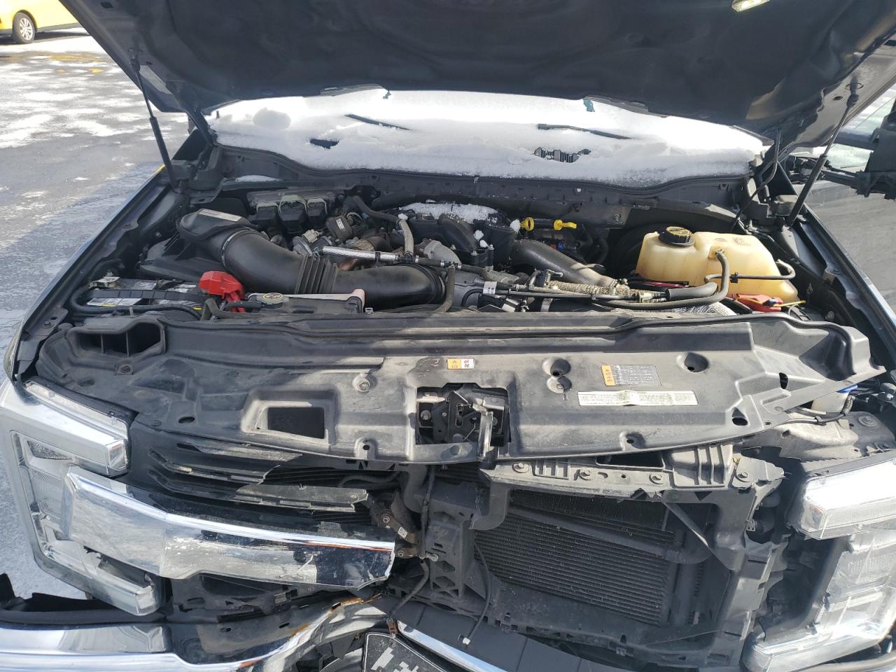 2017 Ford F350 - Image 11