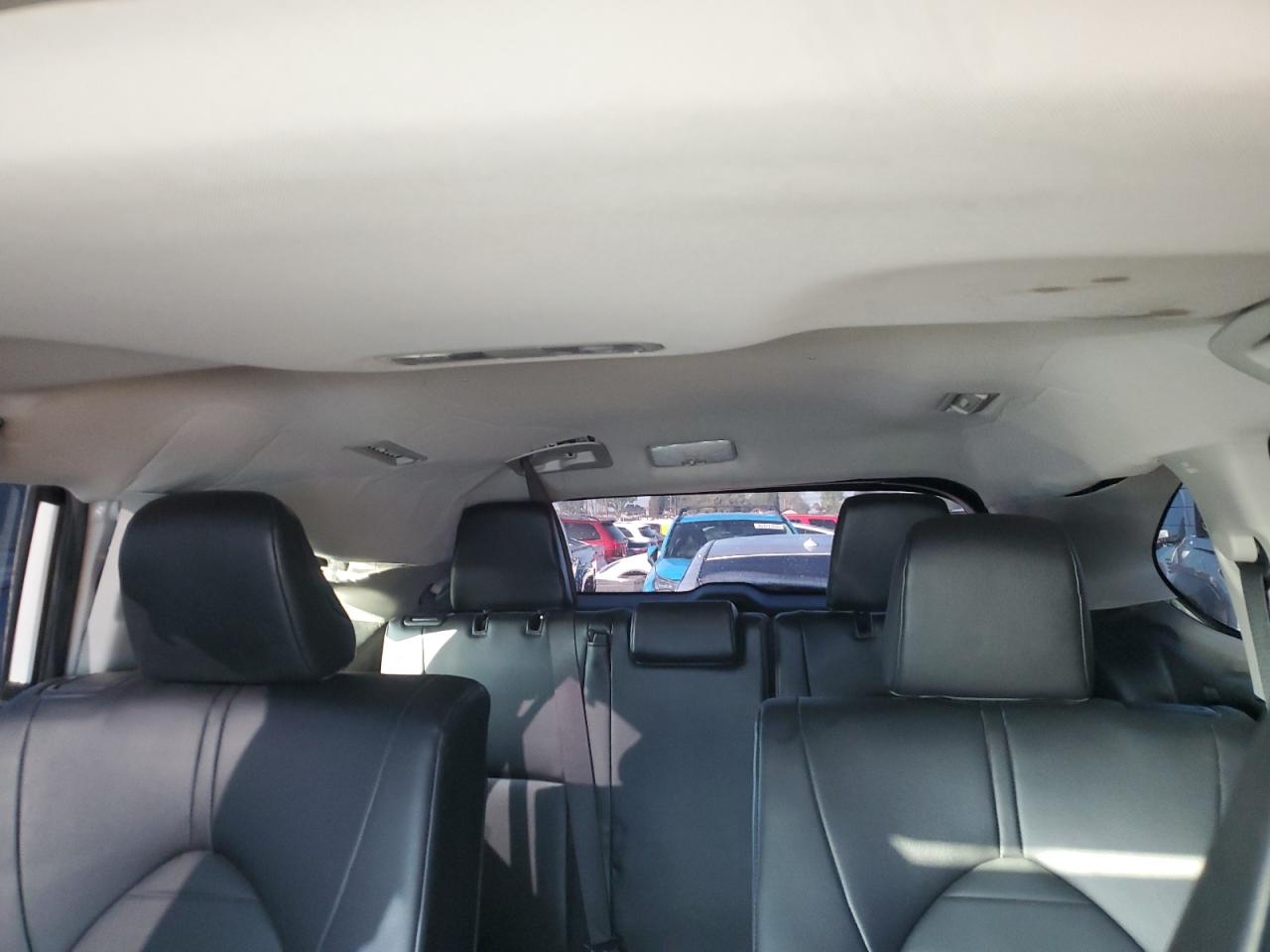 2024 Toyota Highlander - Image 10