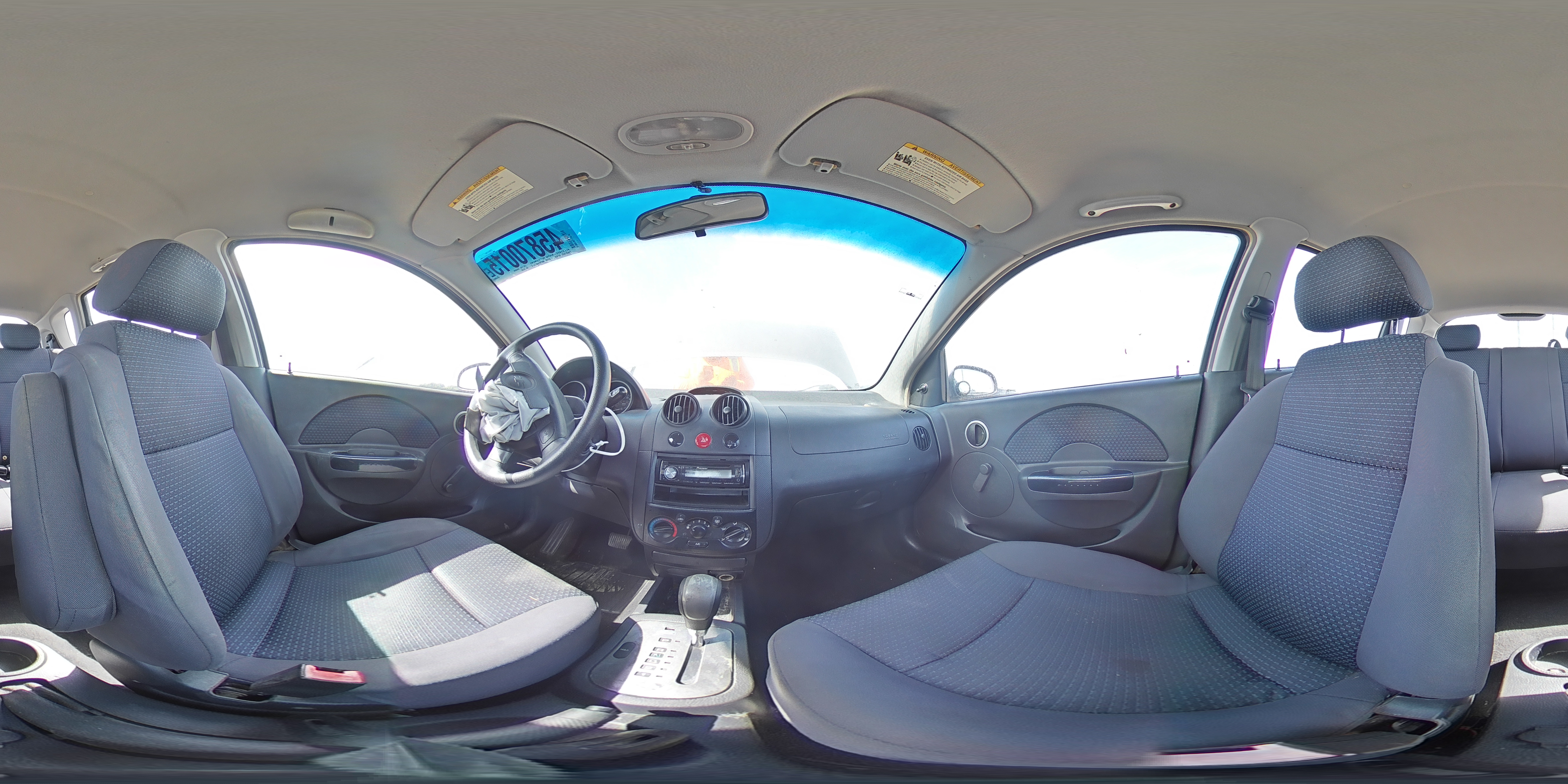 2007 Chevrolet Aveo - Image 13