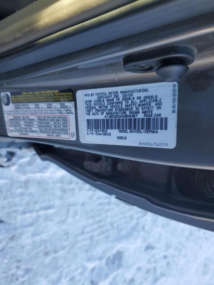 2004 Toyota Camry - Image 12