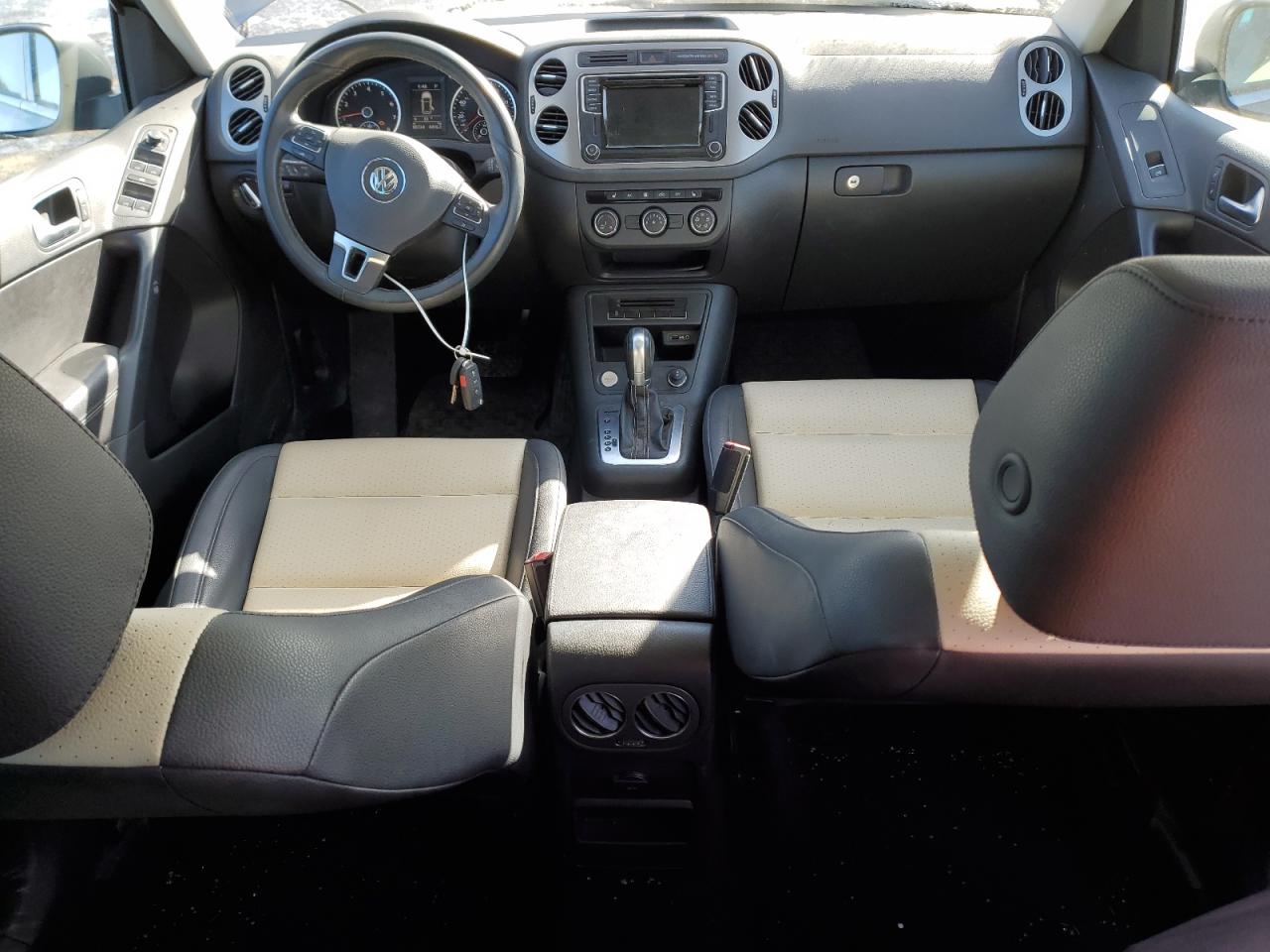 2016 Volkswagen Tiguan - Image 8