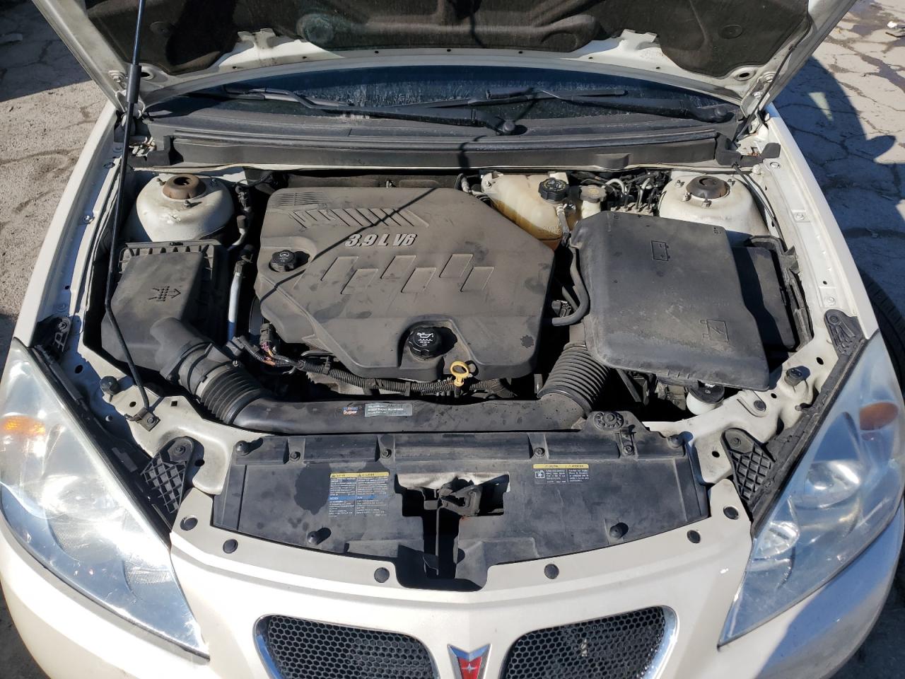 2009 Pontiac G6 - Image 12