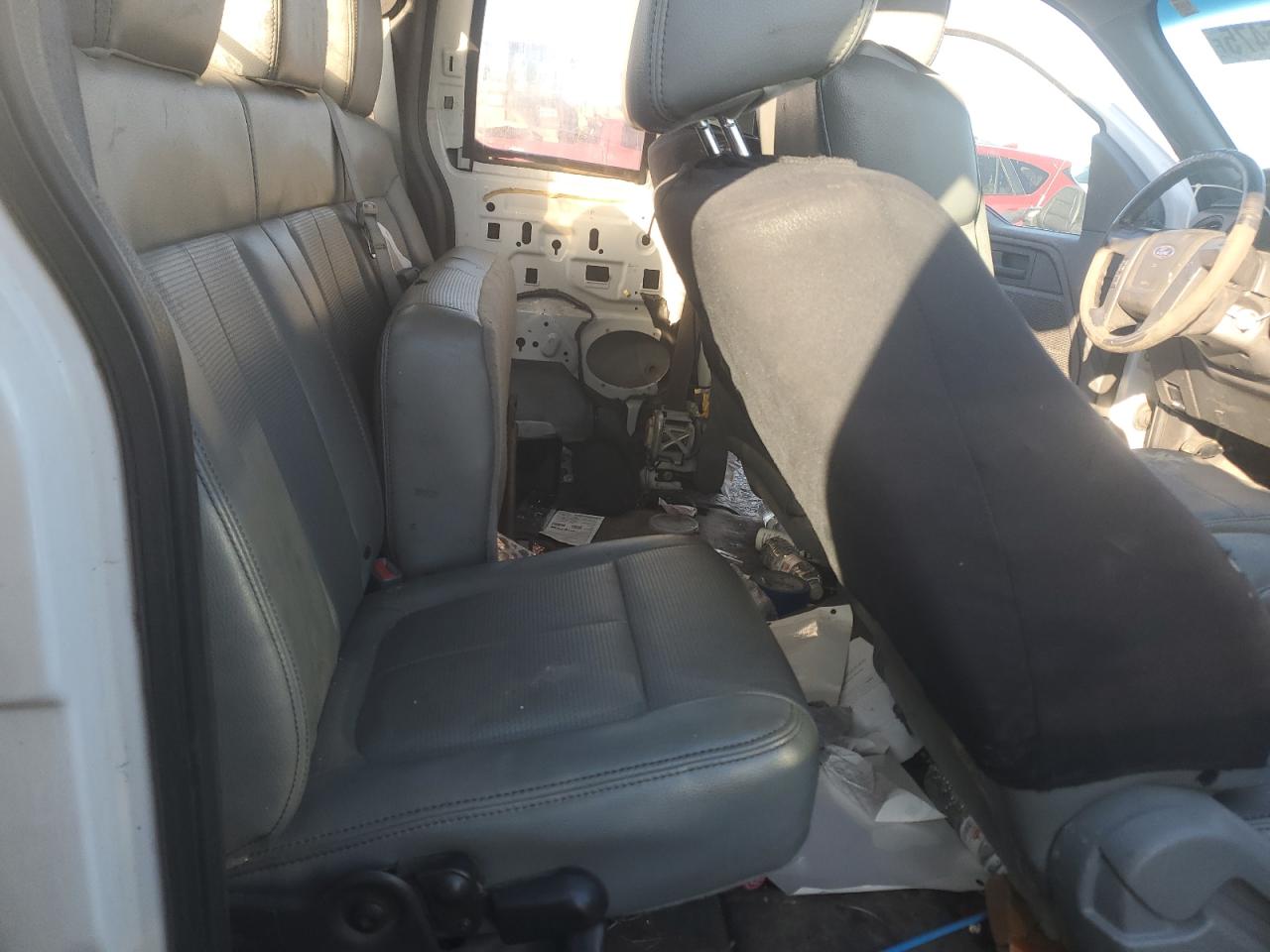 2012 Ford F-150 - Image 10