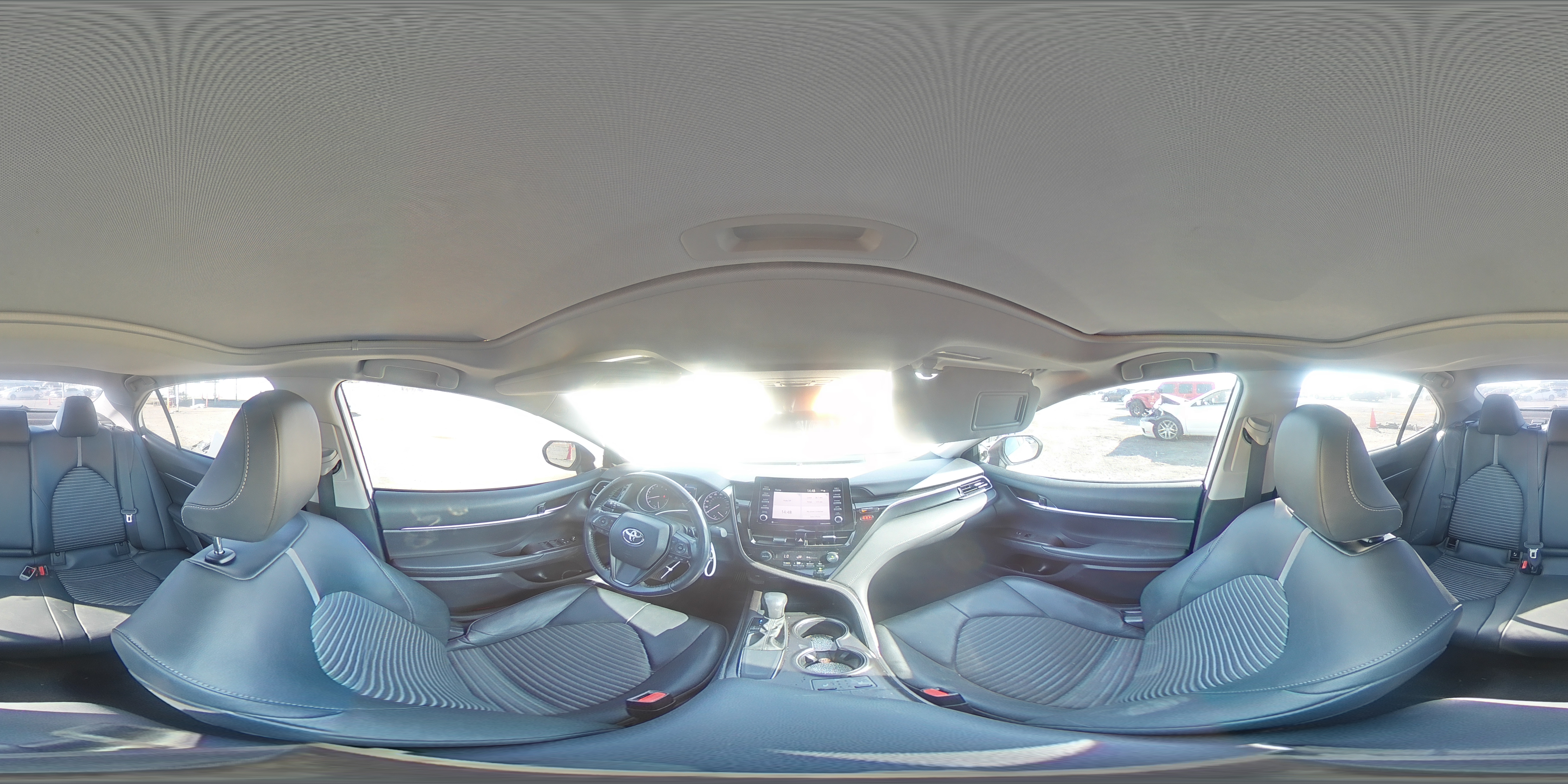 2021 Toyota Camry - Image 13