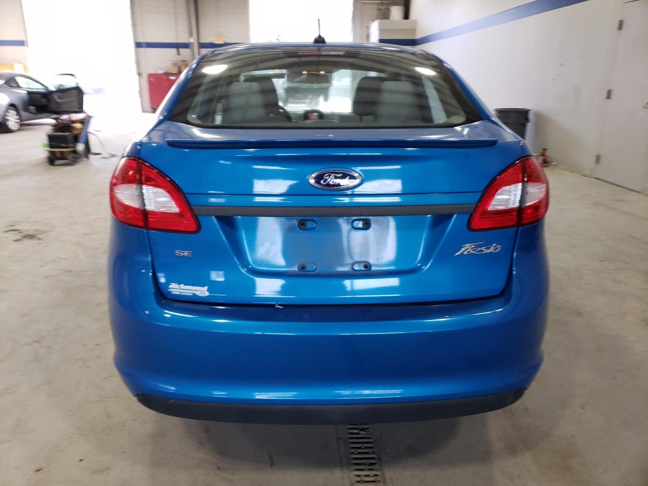 2013 Ford Fiesta - Image 6