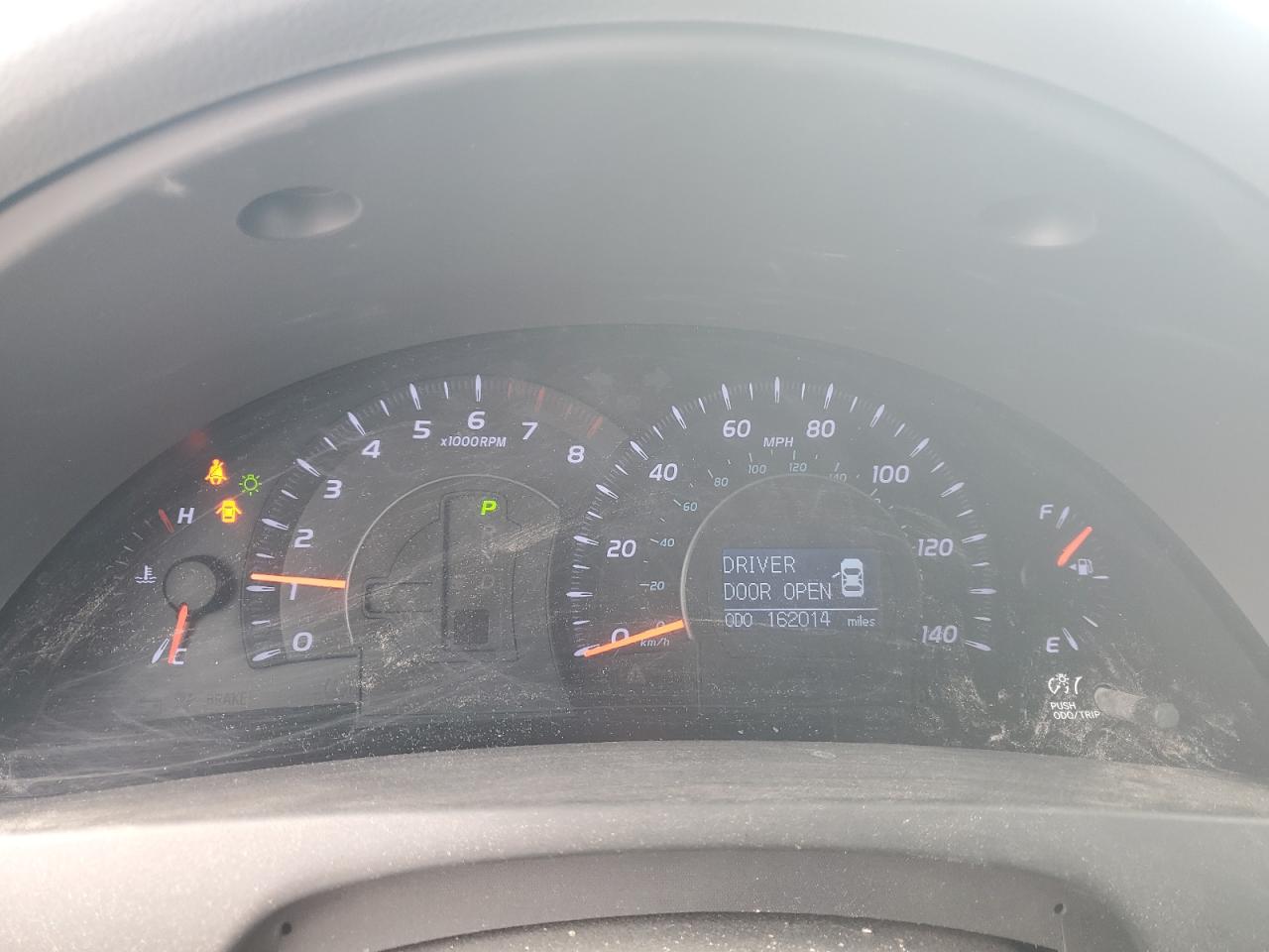 2010 Toyota Camry - Image 9