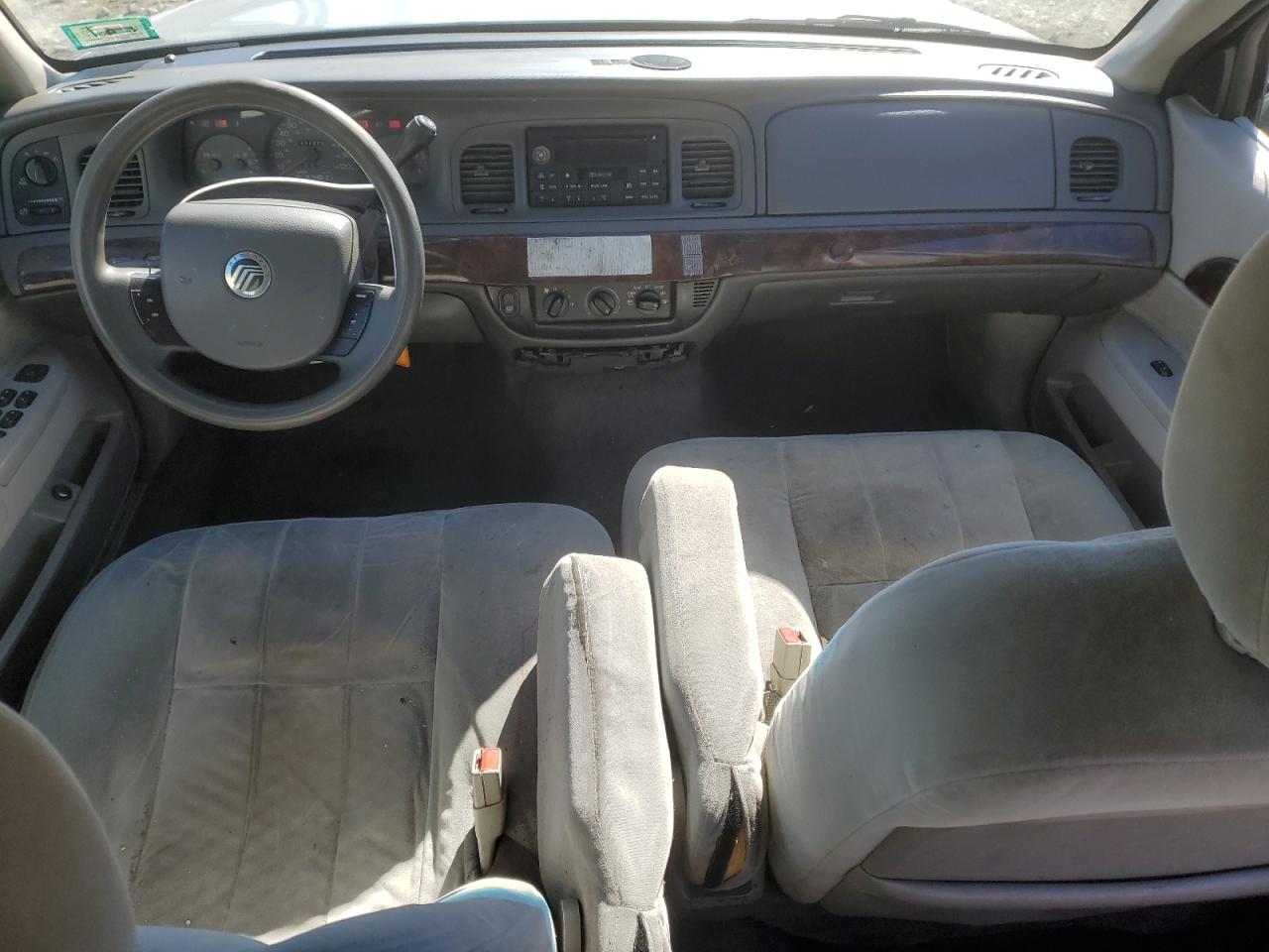 2005 Mercury Grand Marquis - Image 8