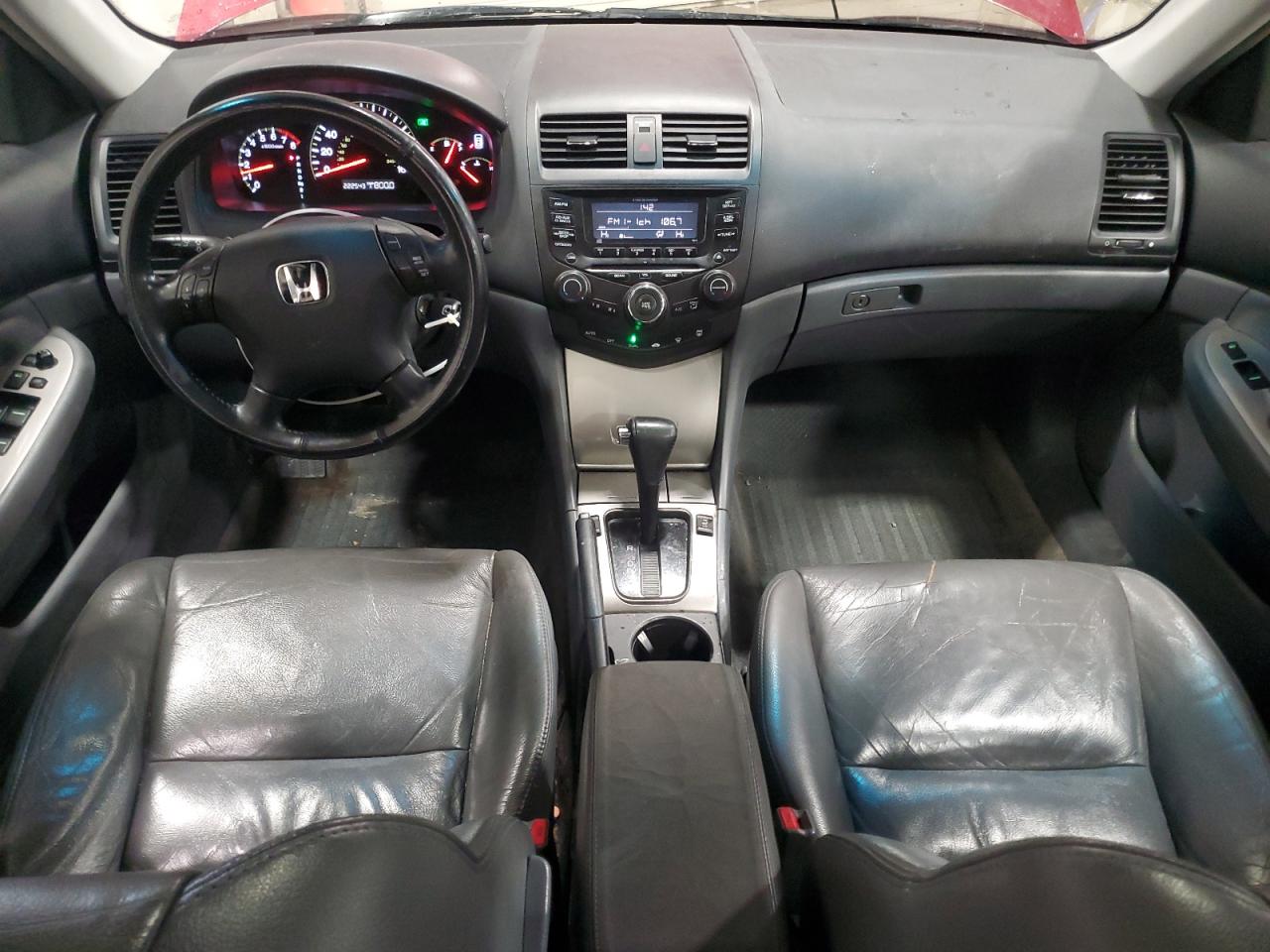 2005 Honda Accord - Image 8