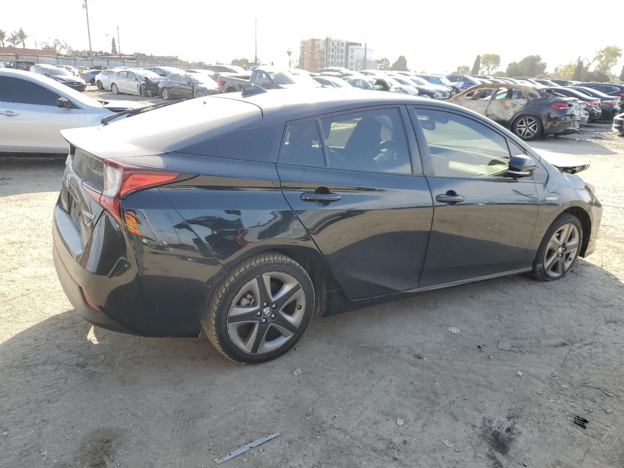 2020 Toyota Prius - Image 3