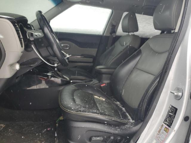 Паркетники KIA SOUL 2016 Серебристый