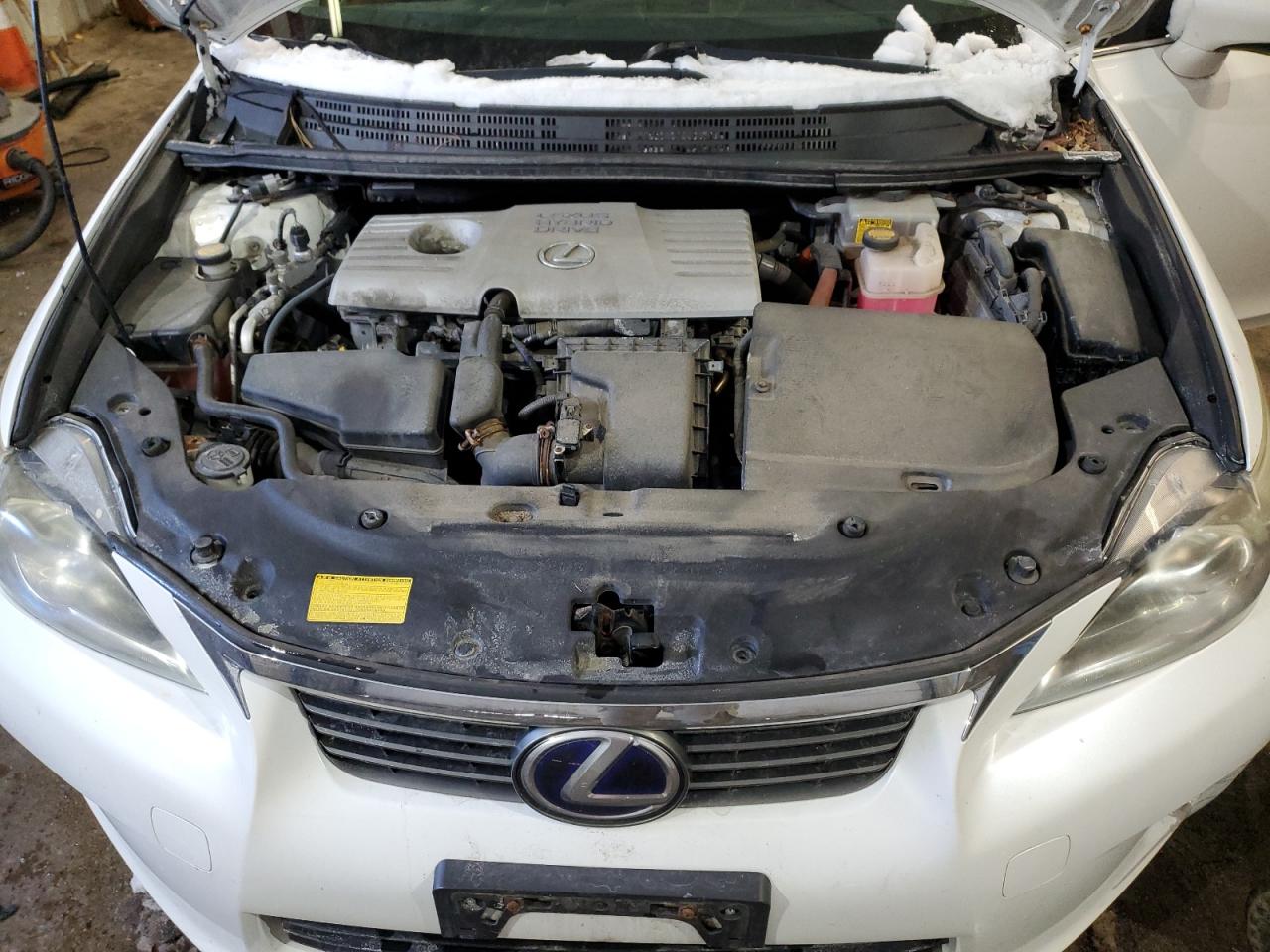 2012 Lexus CT - Image 13