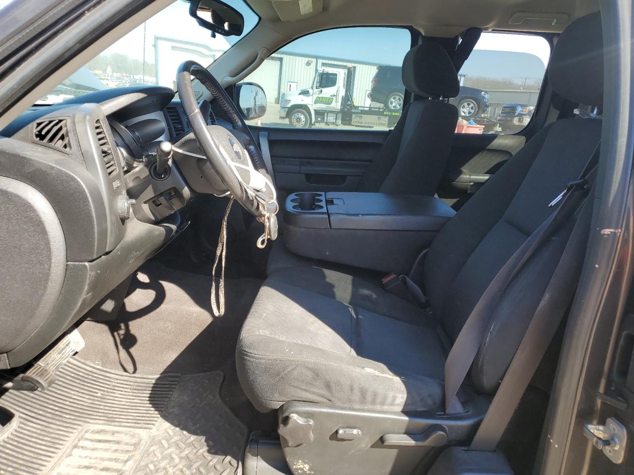 2010 Chevrolet Silverado - Image 7