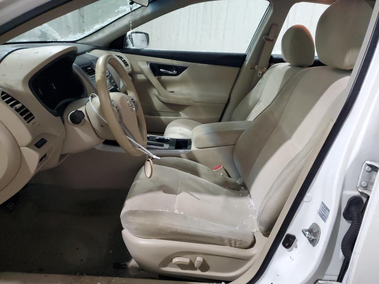 2013 Nissan Altima - Image 7