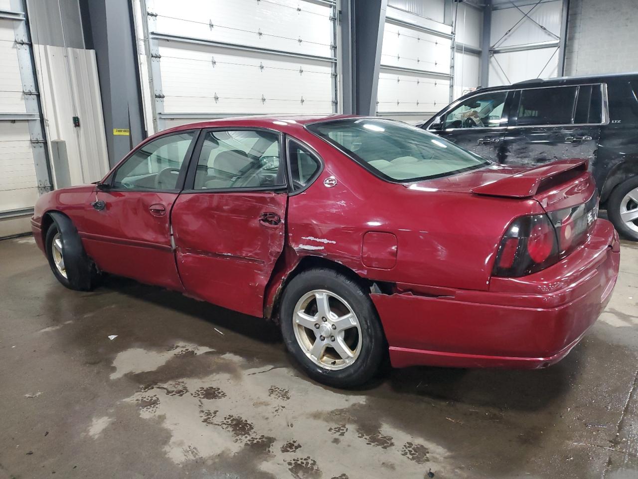 2005 Chevrolet Impala - Image 2