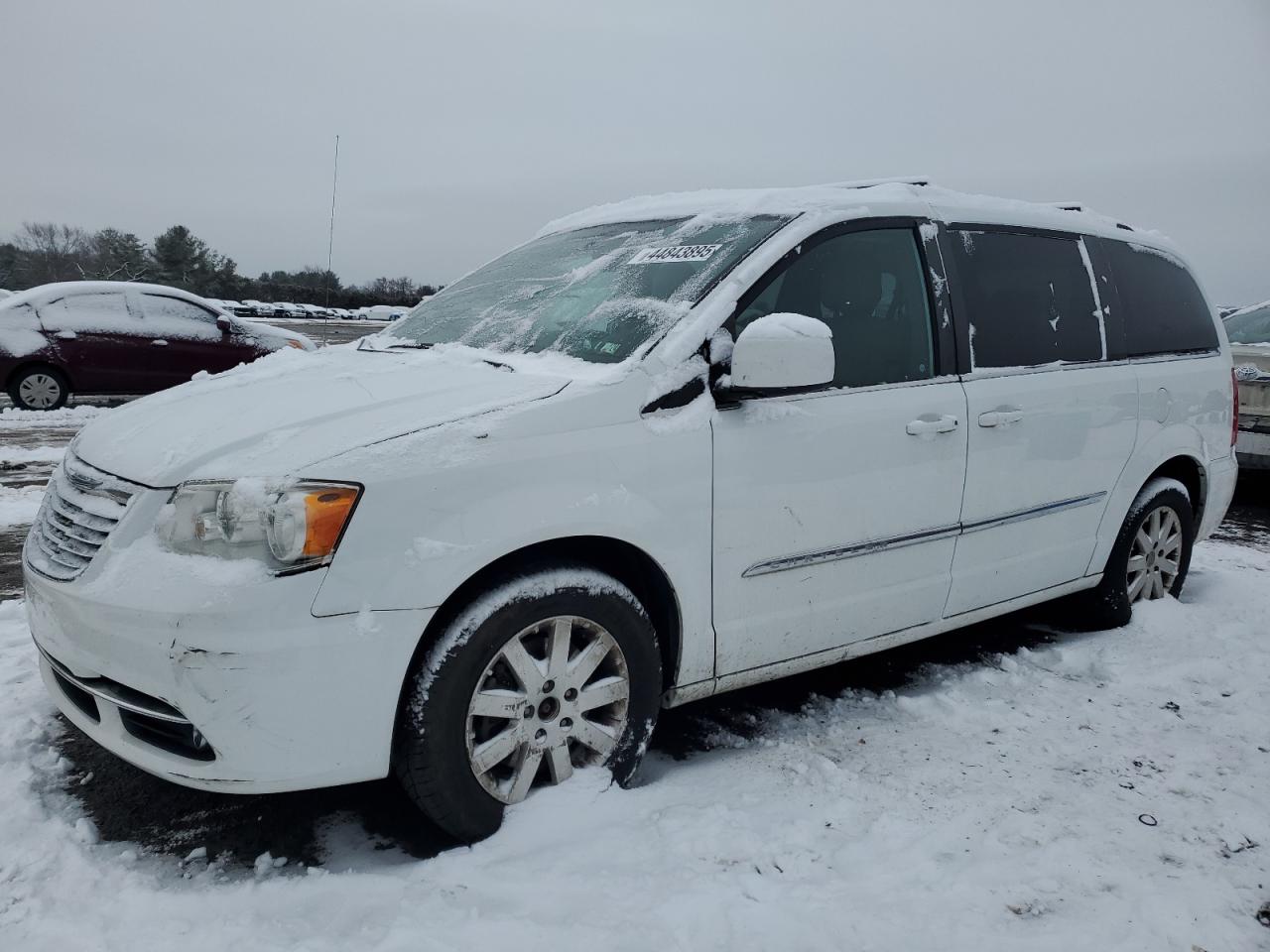 2015 Chrysler Town & Country - Image 1