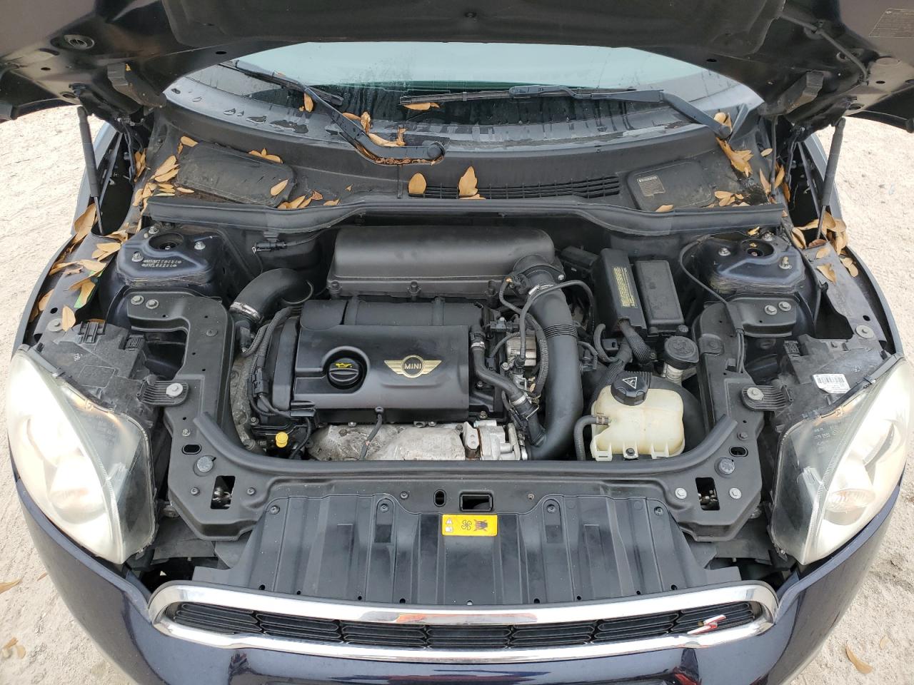 2011 MINI Cooper - Image 12