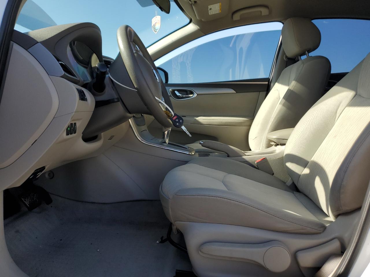 2014 Nissan Sentra - Image 7
