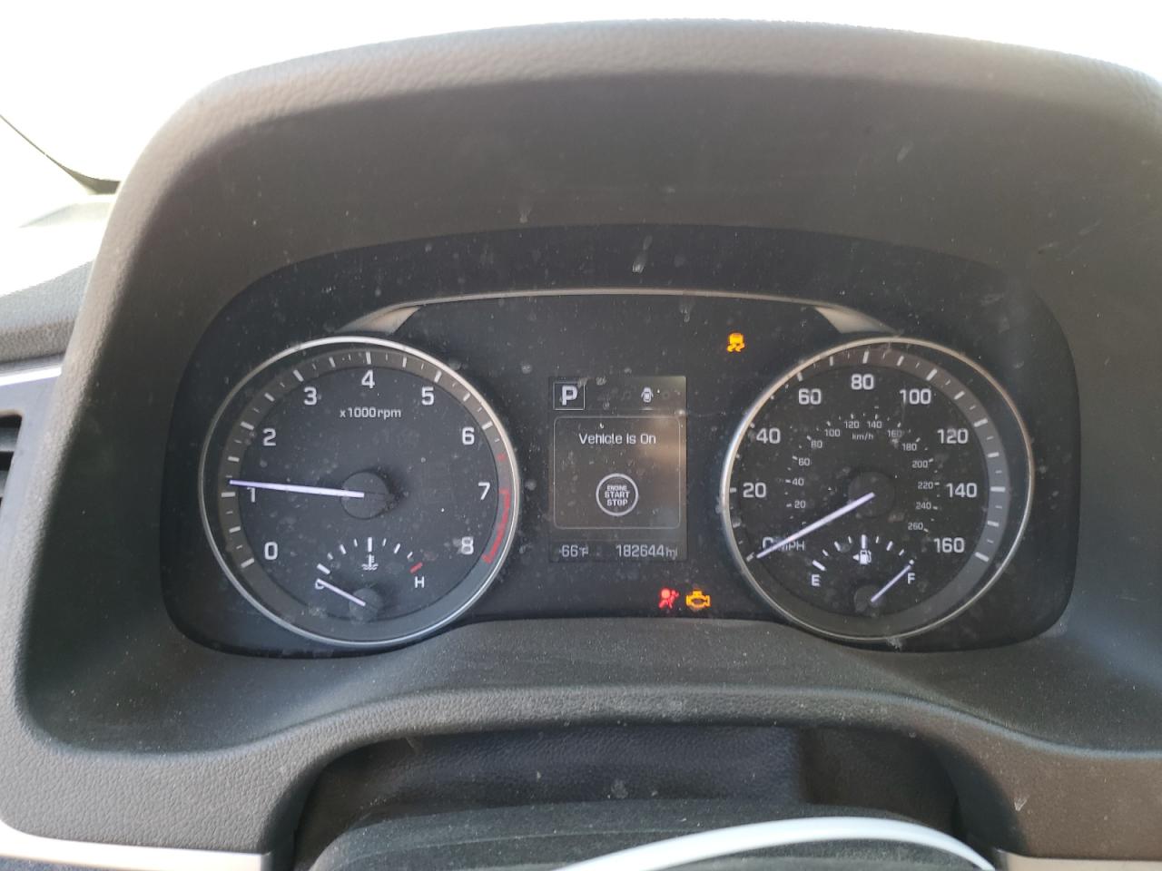 2017 Hyundai Elantra - Image 9