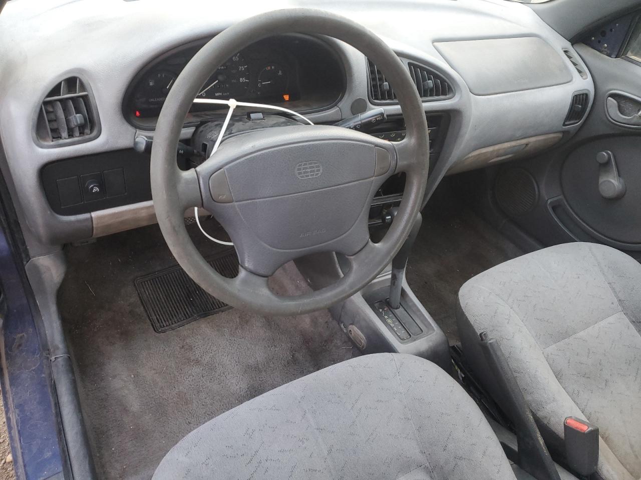 1997 Geo Metro - Image 8