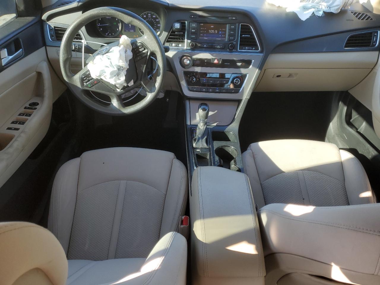 2015 Hyundai Sonata - Image 8