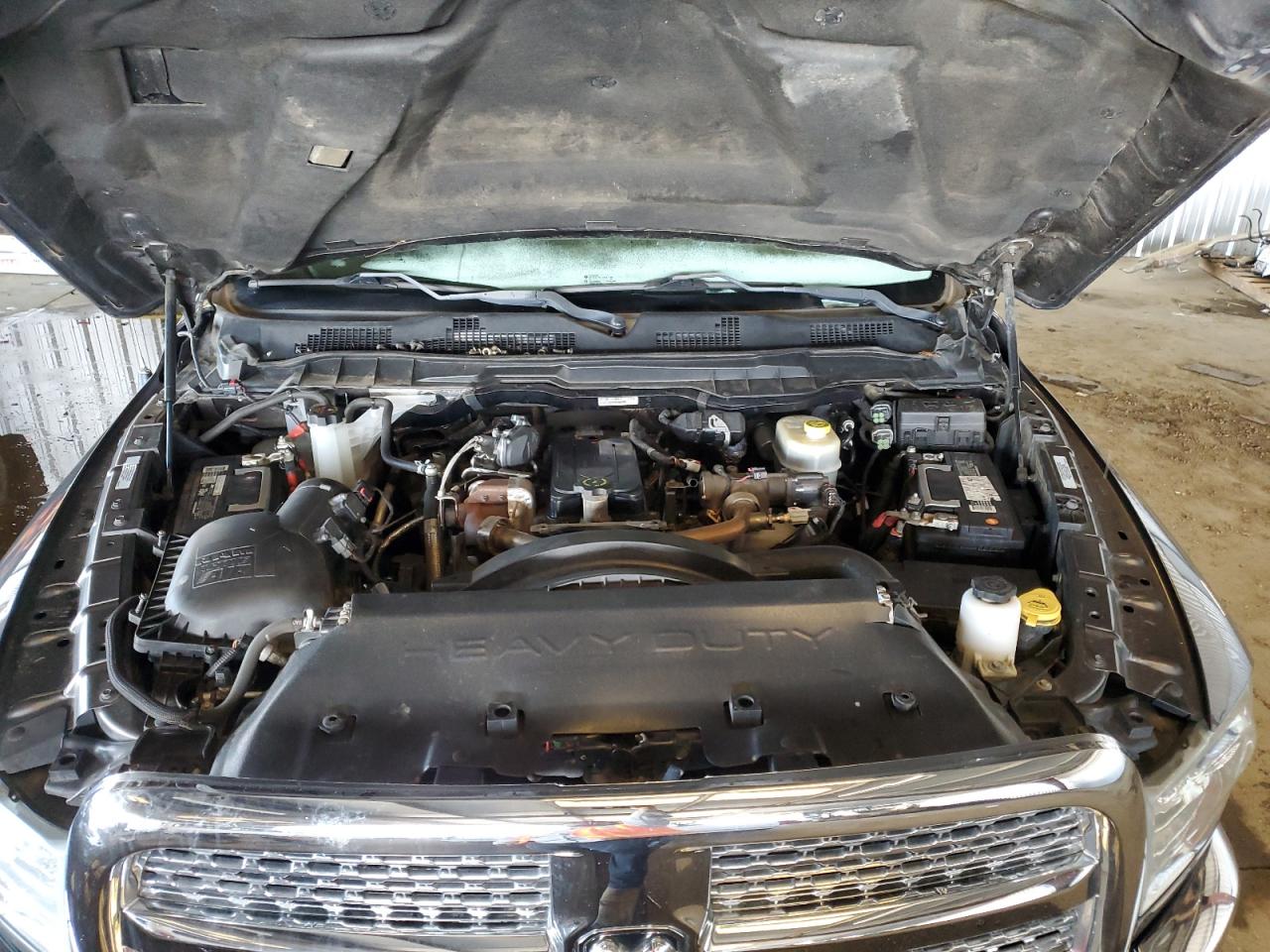 2016 RAM 2500 - Image 11