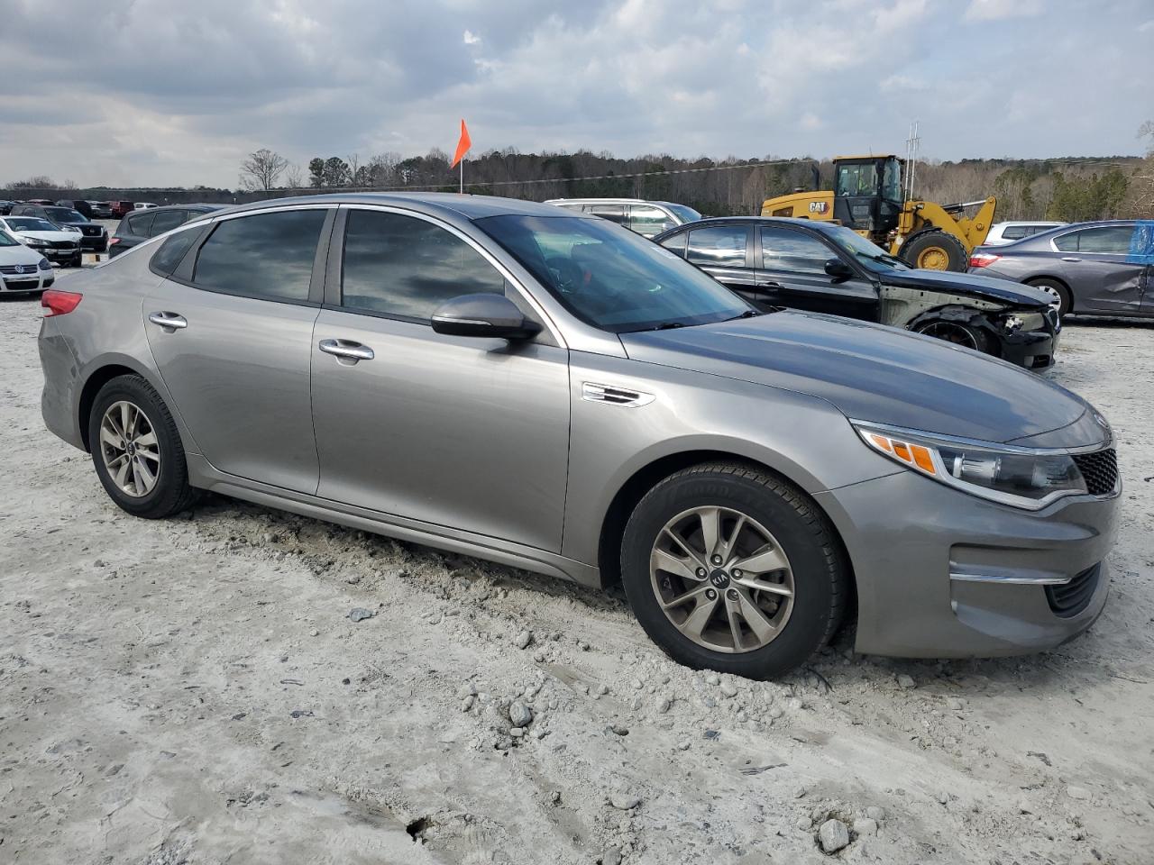 2016 Kia Optima - Image 4