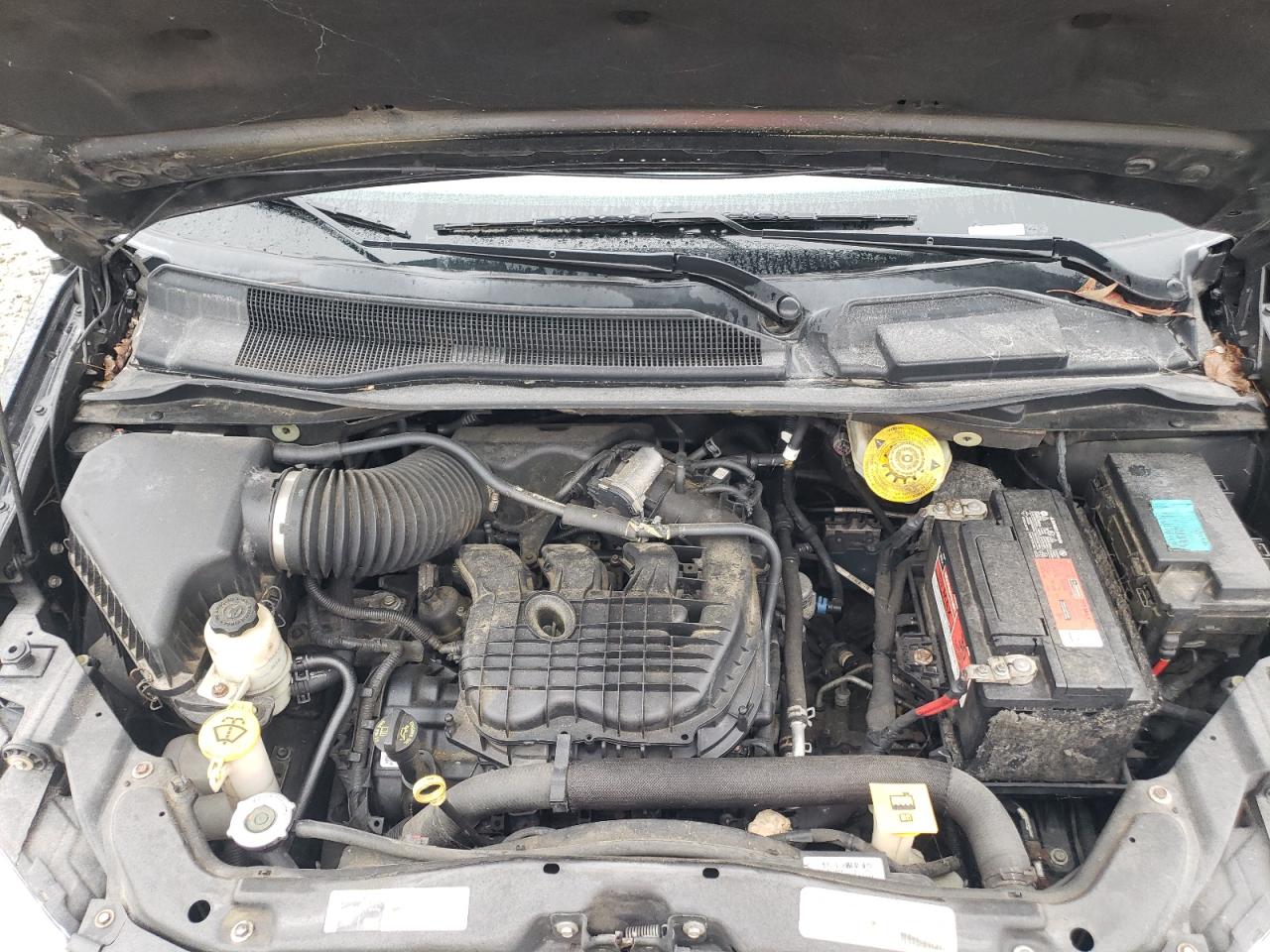 2015 Dodge Caravan - Image 12