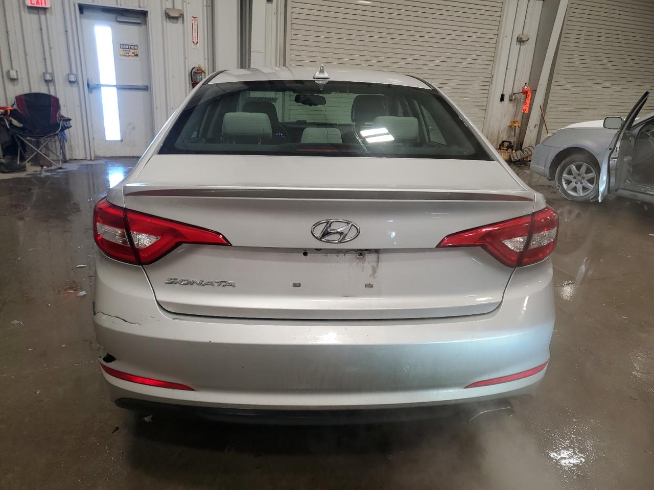 2015 Hyundai Sonata - Image 6