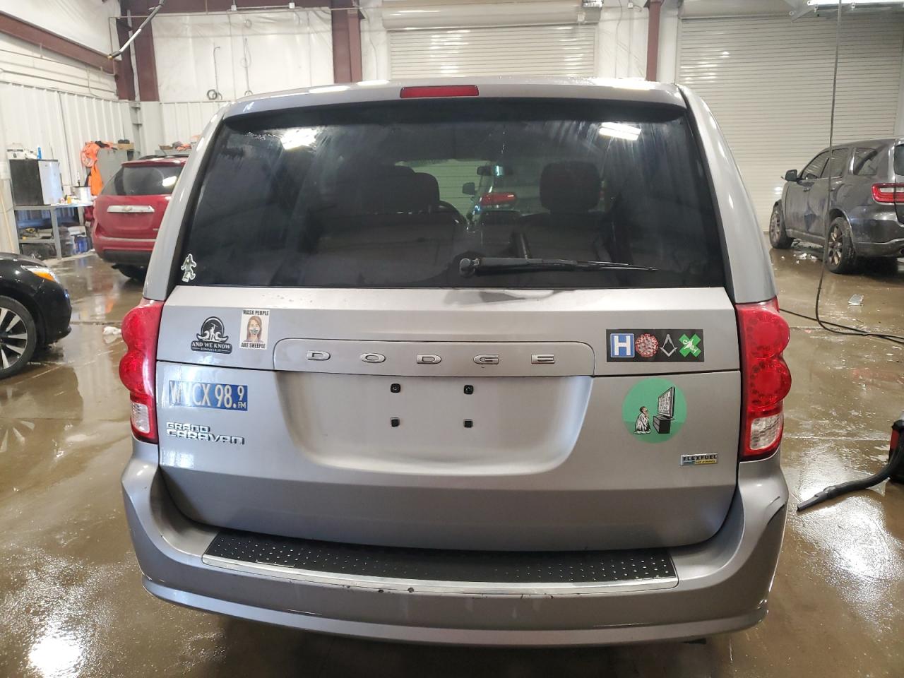 2013 Dodge Caravan - Image 6