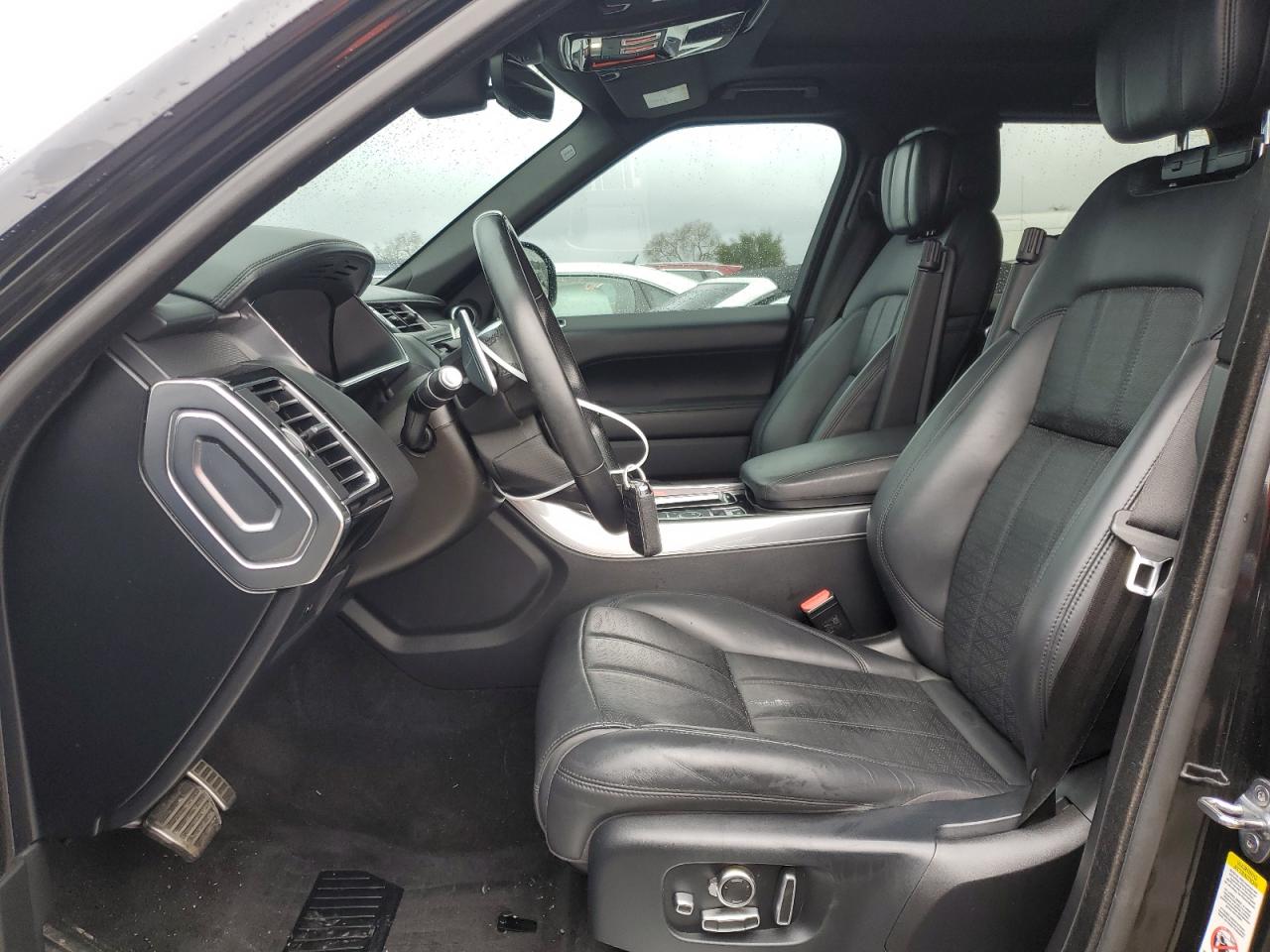 2018 Land Rover Range Rover - Image 7