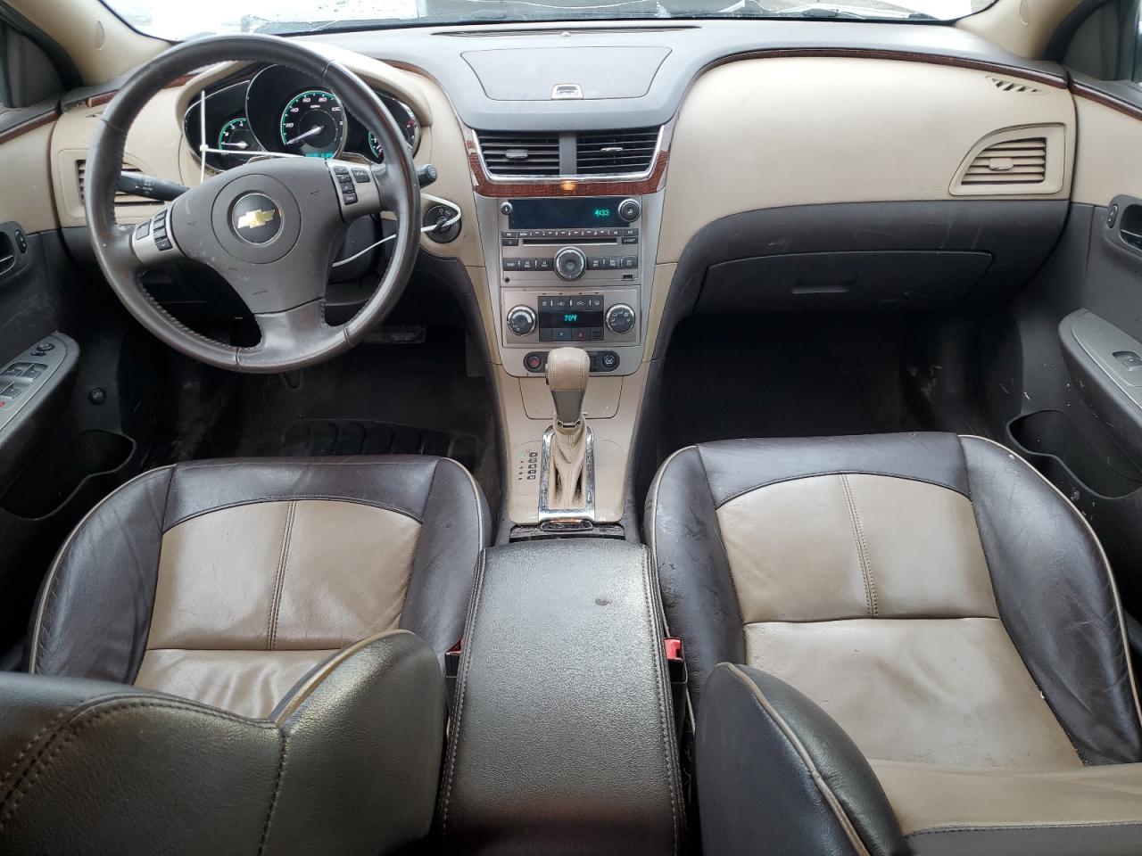 2011 Chevrolet Malibu - Image 8