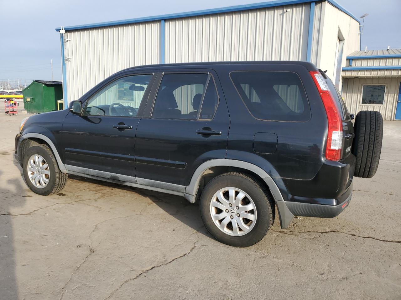 2005 Honda CR-V - Image 2