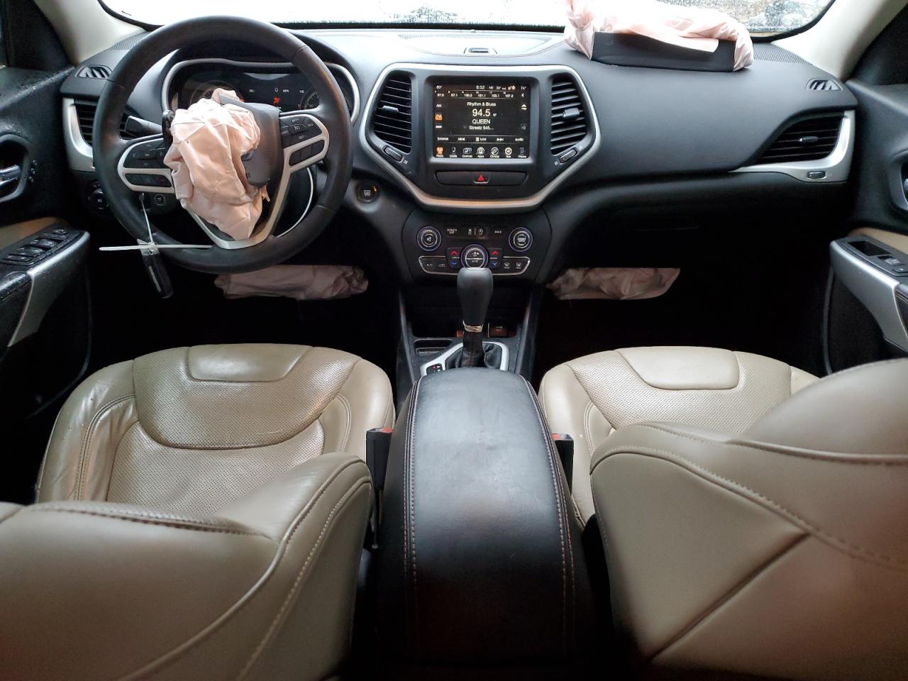 2017 Jeep Grand Cherokee - Image 8