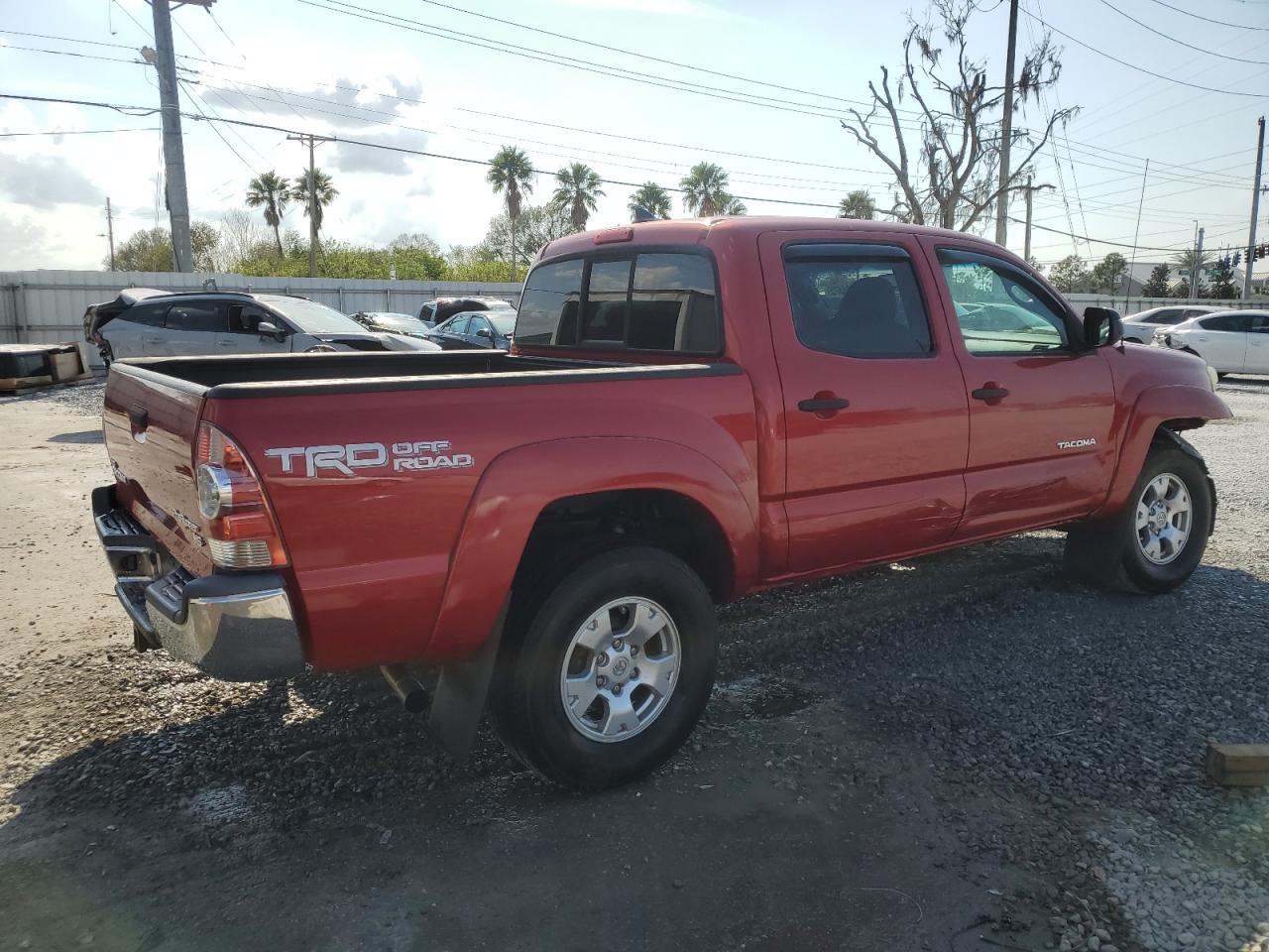 2014 Toyota Tacoma - Image 3