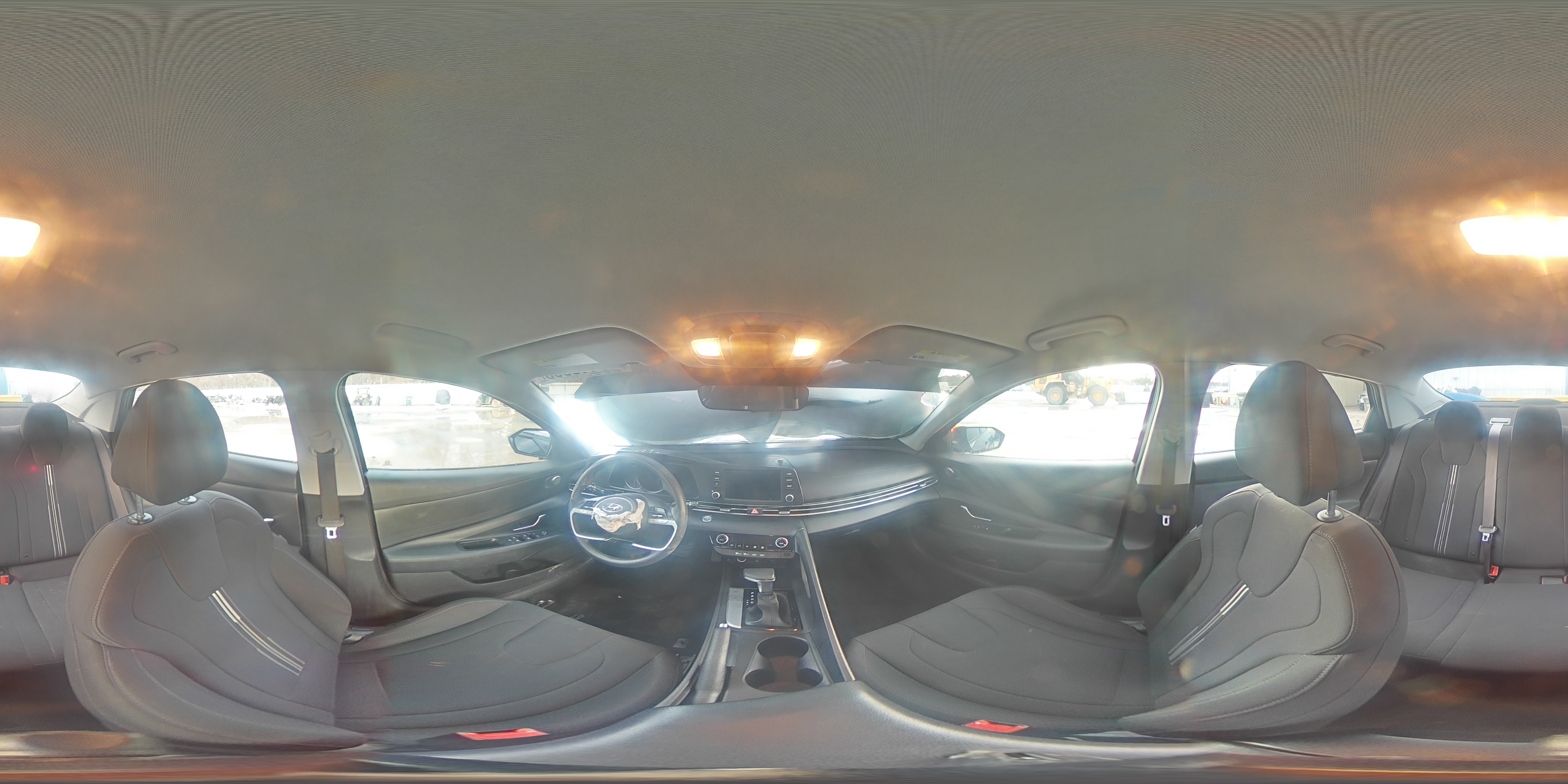 2021 Hyundai Elantra - Image 14
