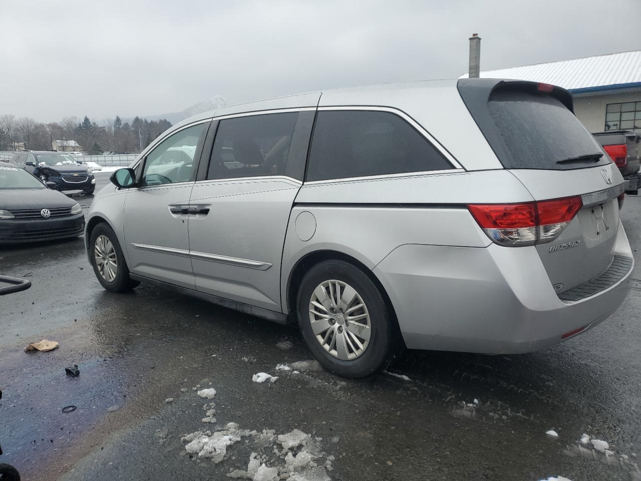 2014 Honda Odyssey - Image 2
