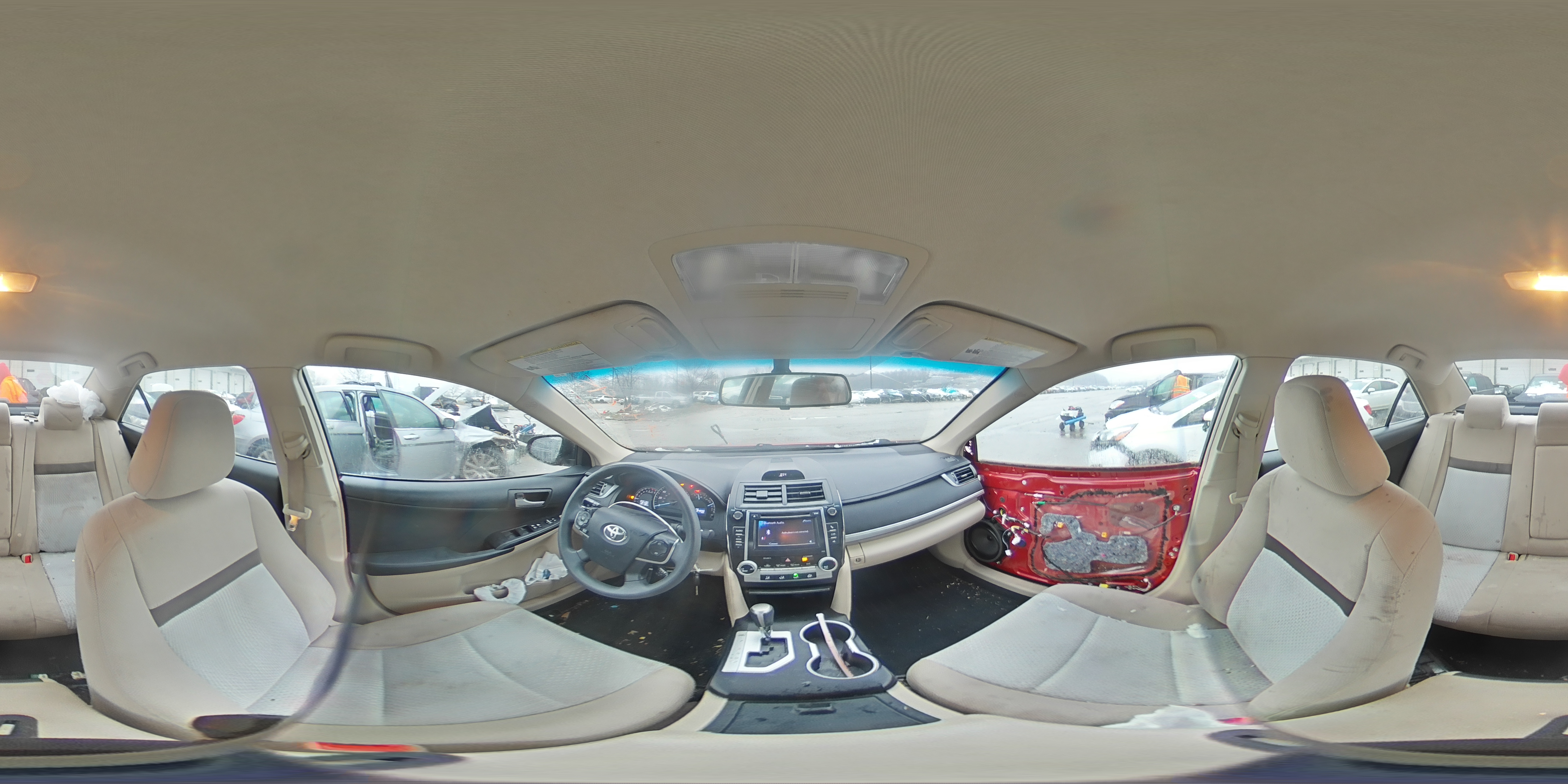 2012 Toyota Camry - Image 17