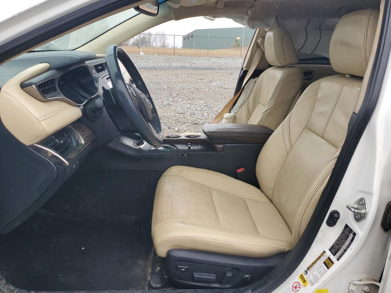 2015 Toyota Avalon - Image 7