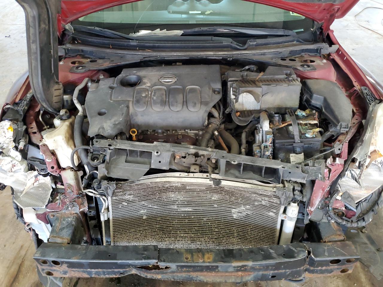 2010 Nissan Altima - Image 13