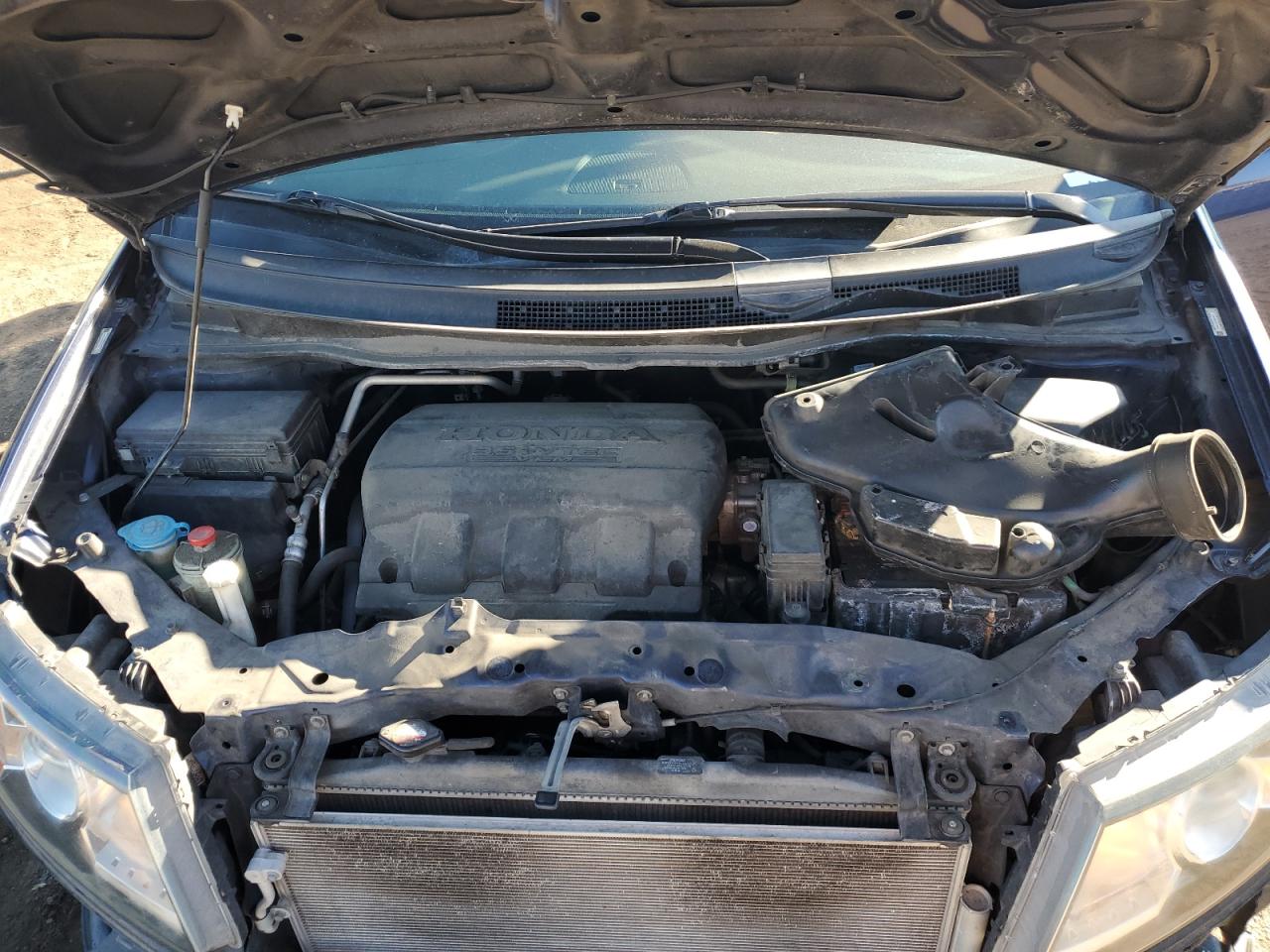 2015 Honda Odyssey - Image 12