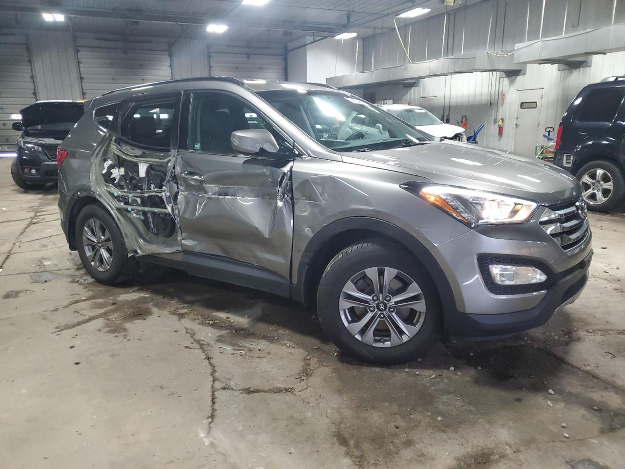 2015 Hyundai Santa Fe - Image 4