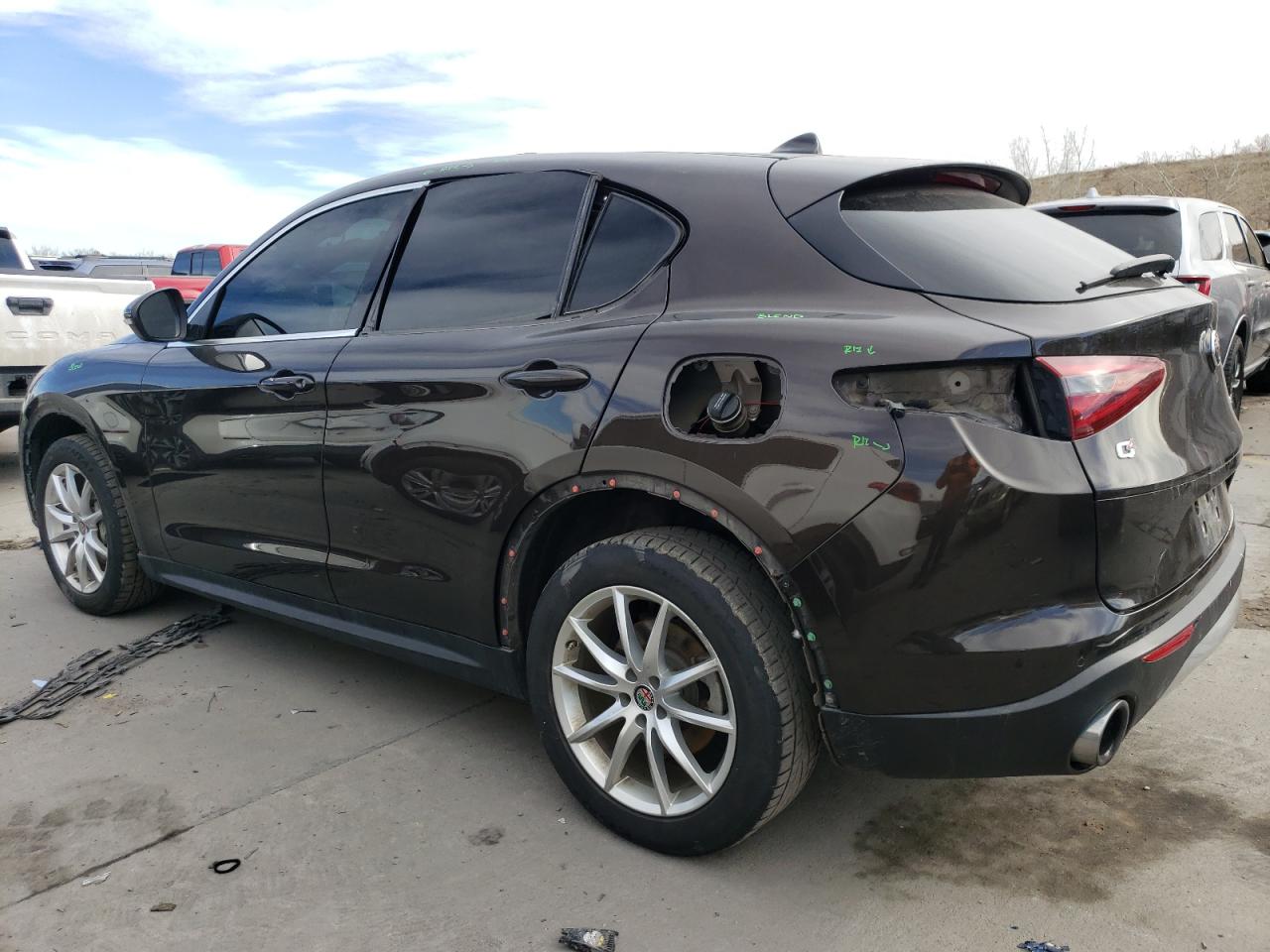 2018 Alfa Romeo Stelvio - Image 2