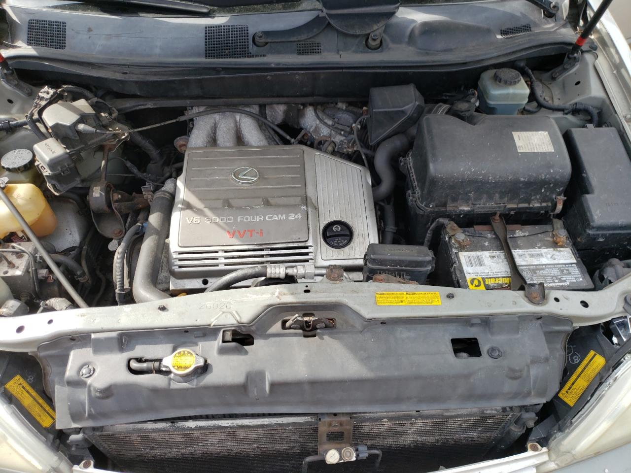 2003 Lexus RX - Image 12