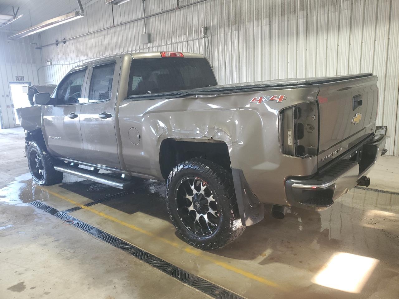 2014 Chevrolet Silverado - Image 2