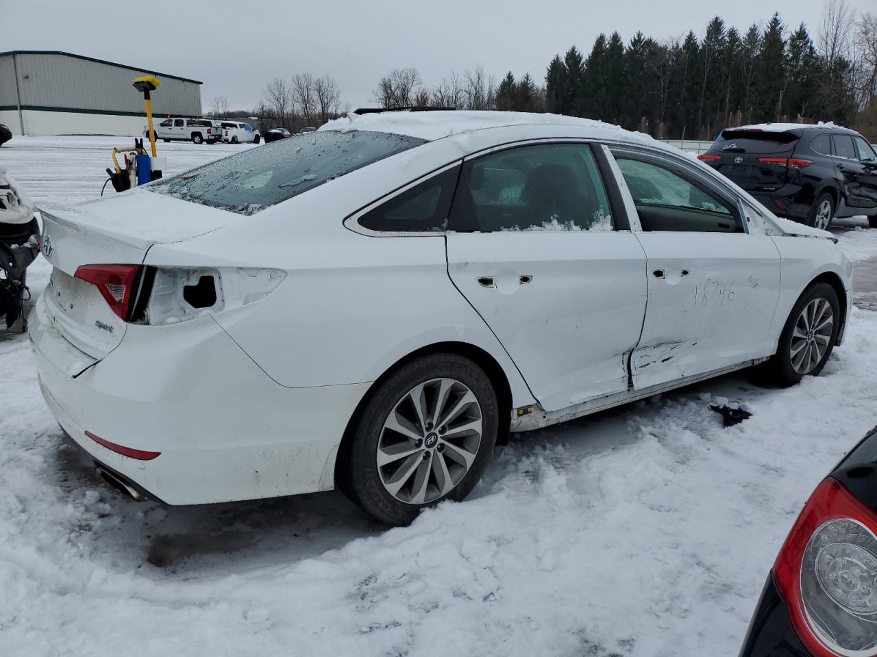 2015 Hyundai Sonata - Image 3