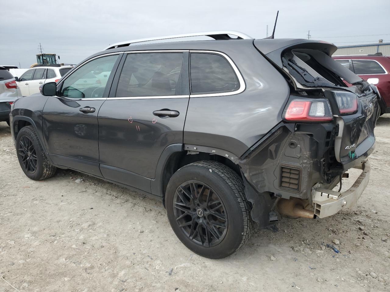 2020 Jeep Grand Cherokee - Image 2