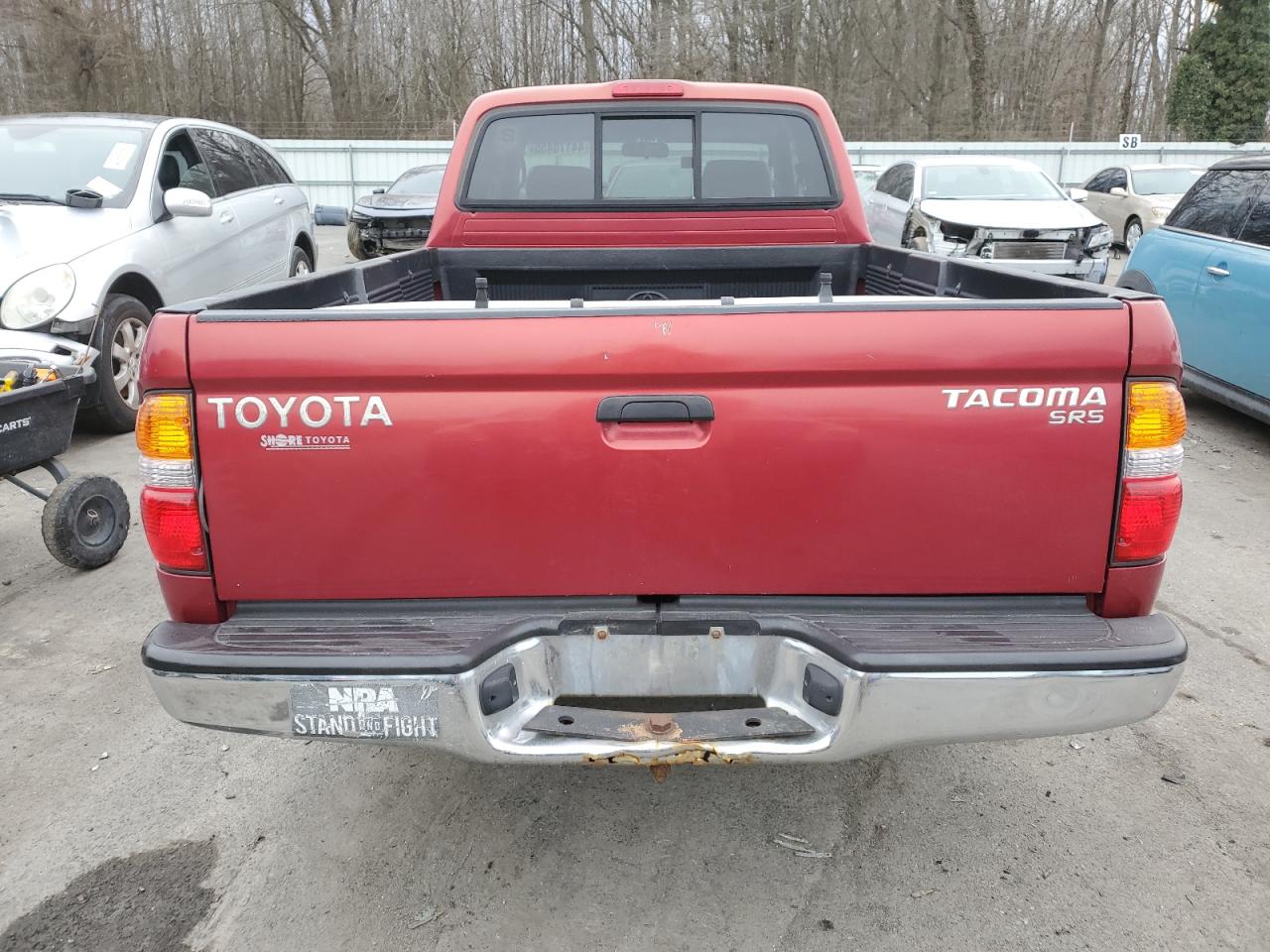2004 Toyota Tacoma - Image 6